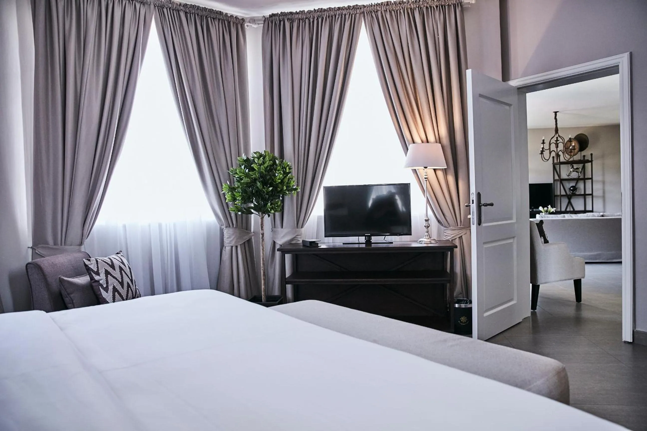 Bedroom, Bed in Palacina The Residence & The Suites