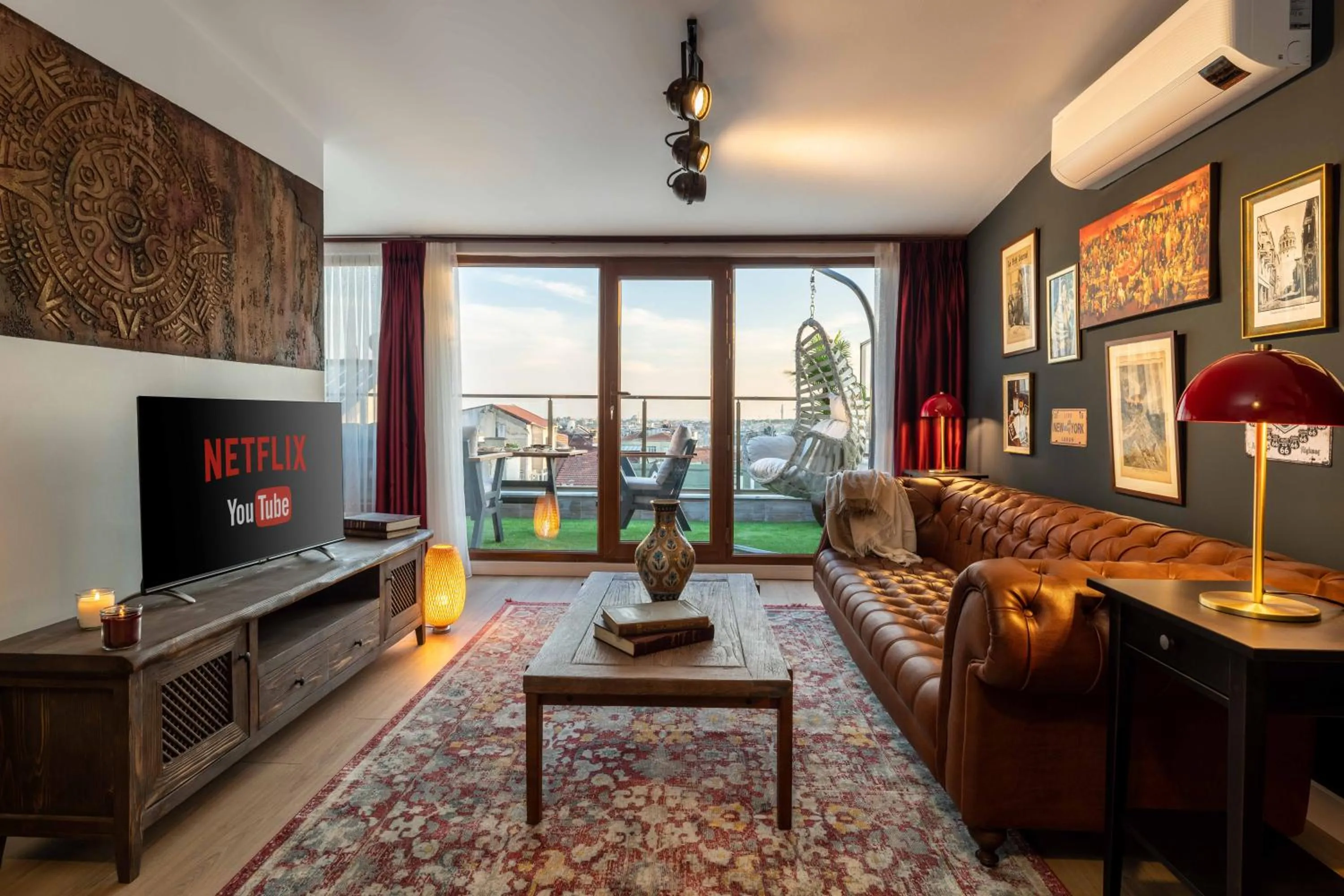 TV and multimedia in Monnas Suite