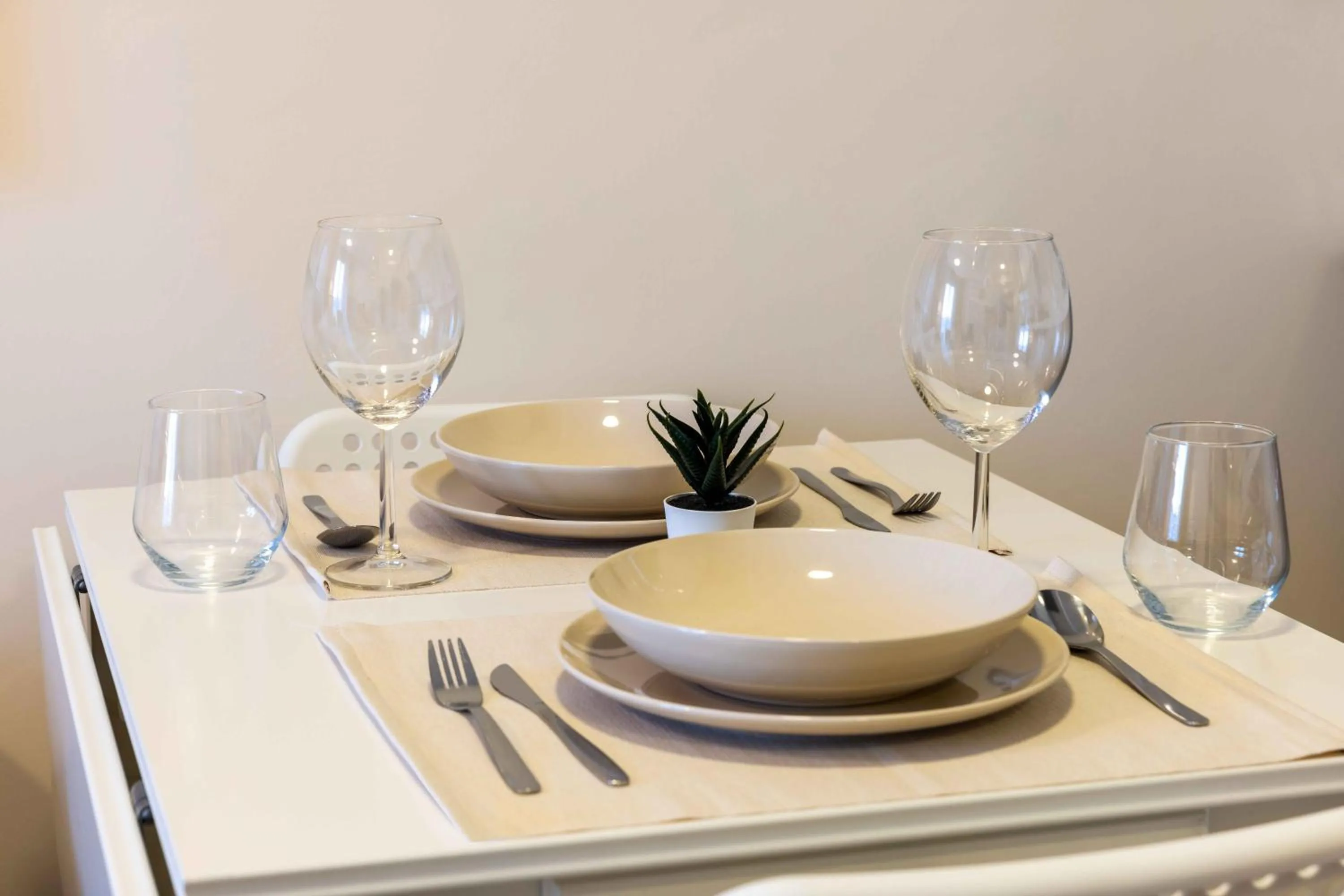 Dining area in Monnas Suite