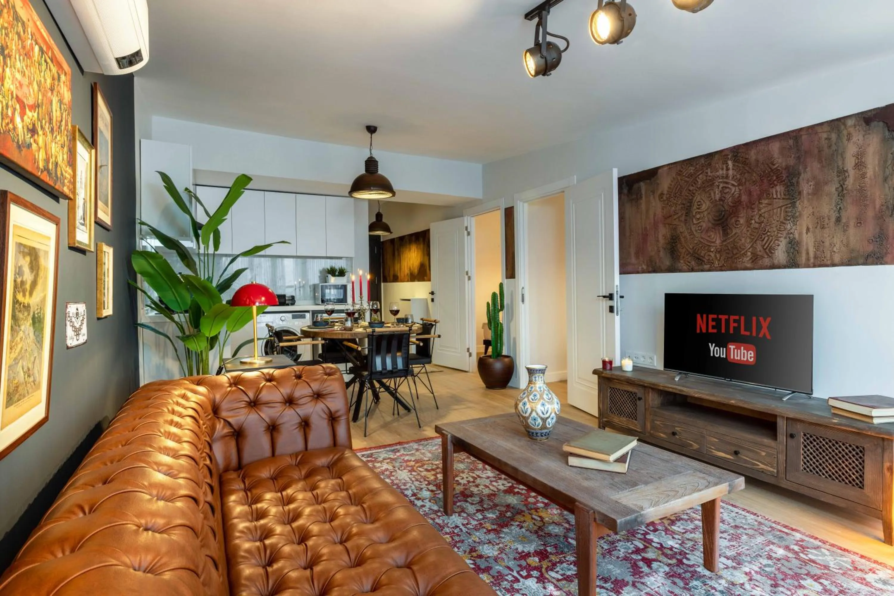 TV and multimedia in Monnas Suite