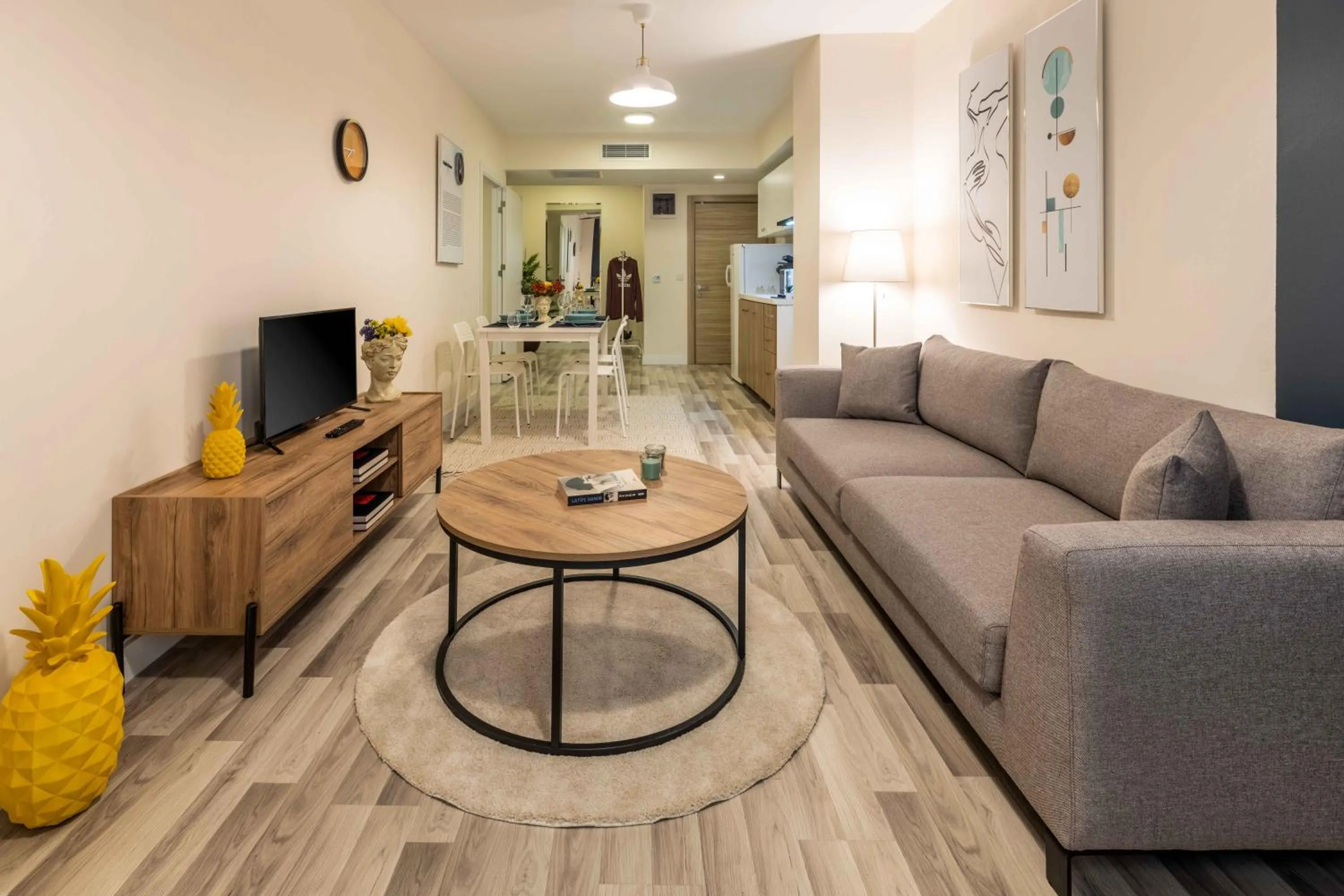 TV and multimedia in Monnas Suite