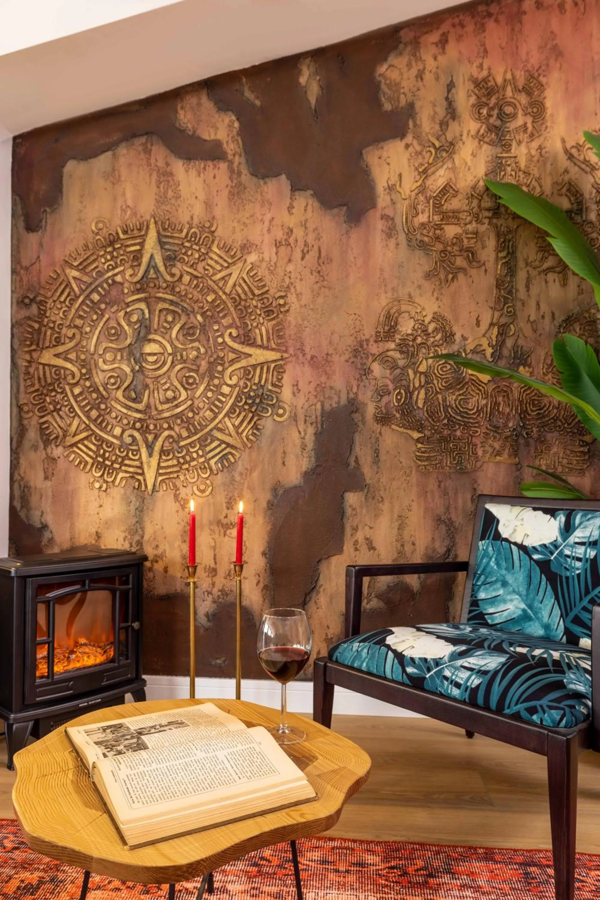 Seating area in Monnas Suite