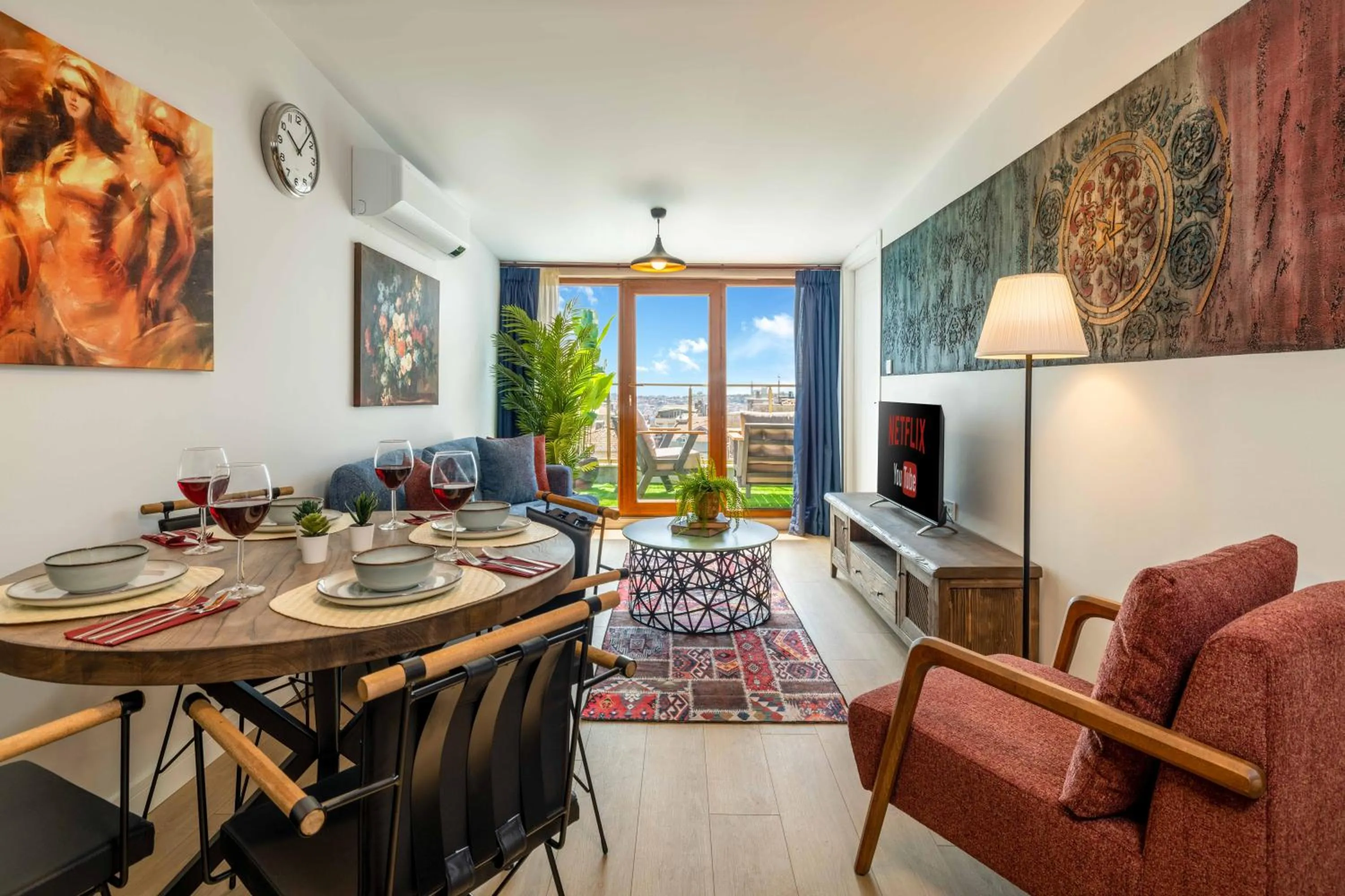 TV and multimedia in Monnas Suite