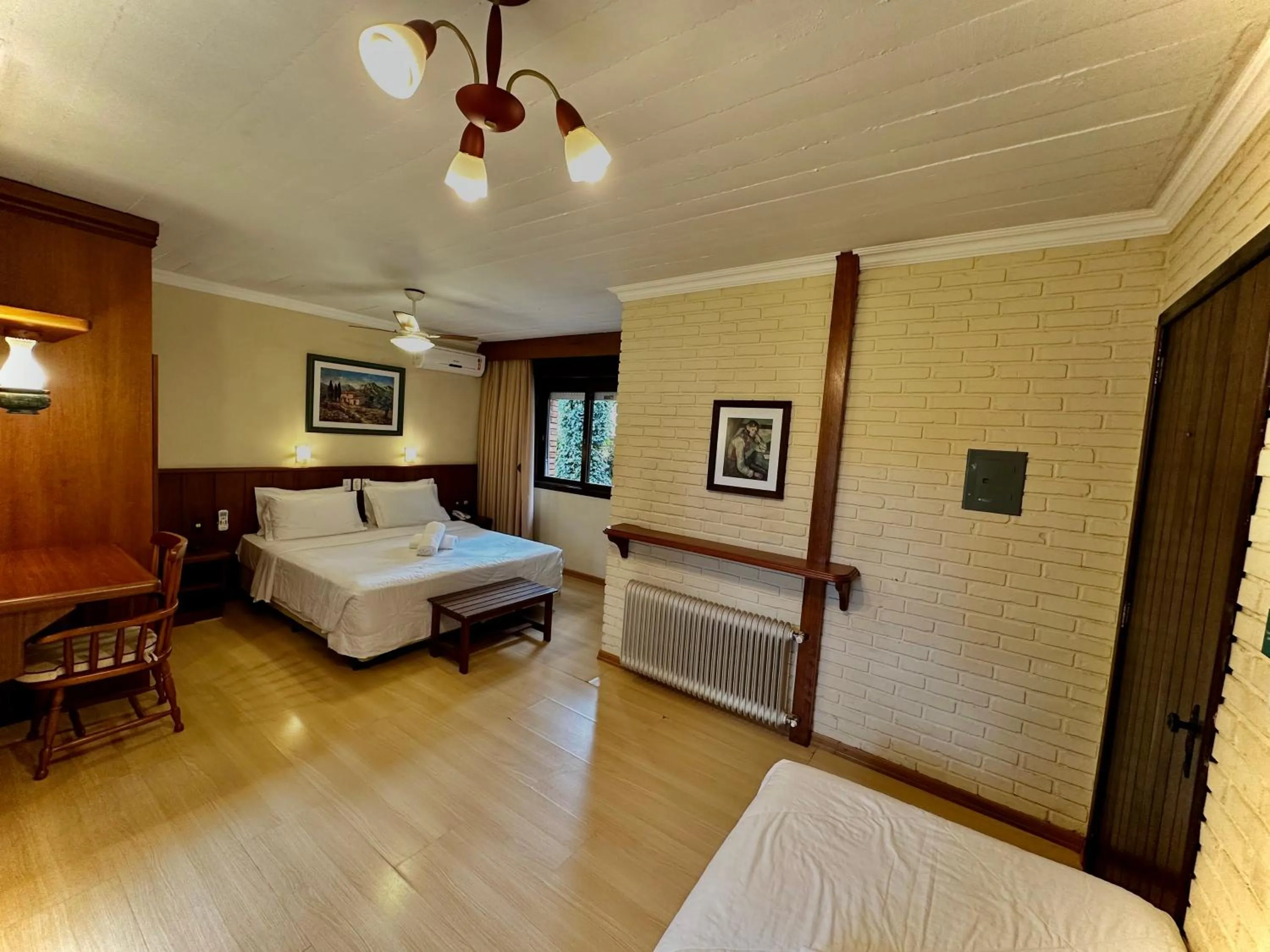 Photo of the whole room, Bed in Natur Hotel - 700m da Rua Coberta