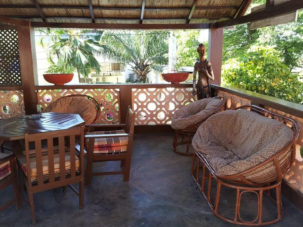 Patio in Hotel Aurore Lomé