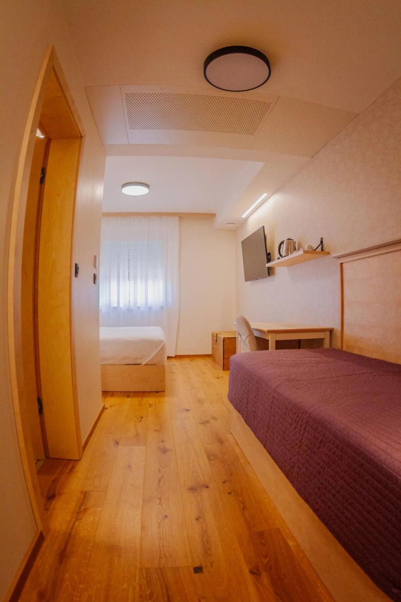 Photo of the whole room, Bed in Guesthouse Les