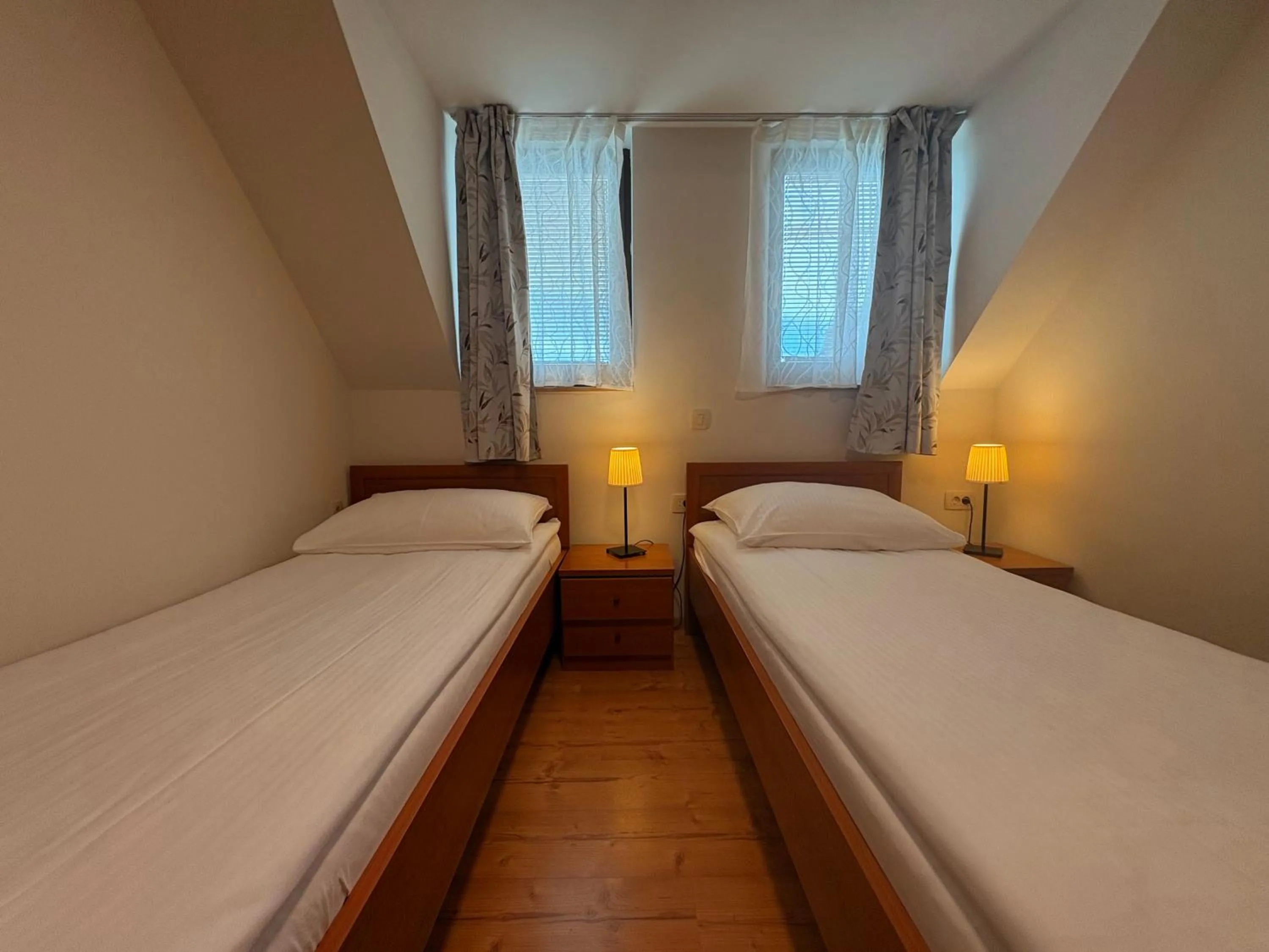 Bedroom, Bed in Guesthouse Les