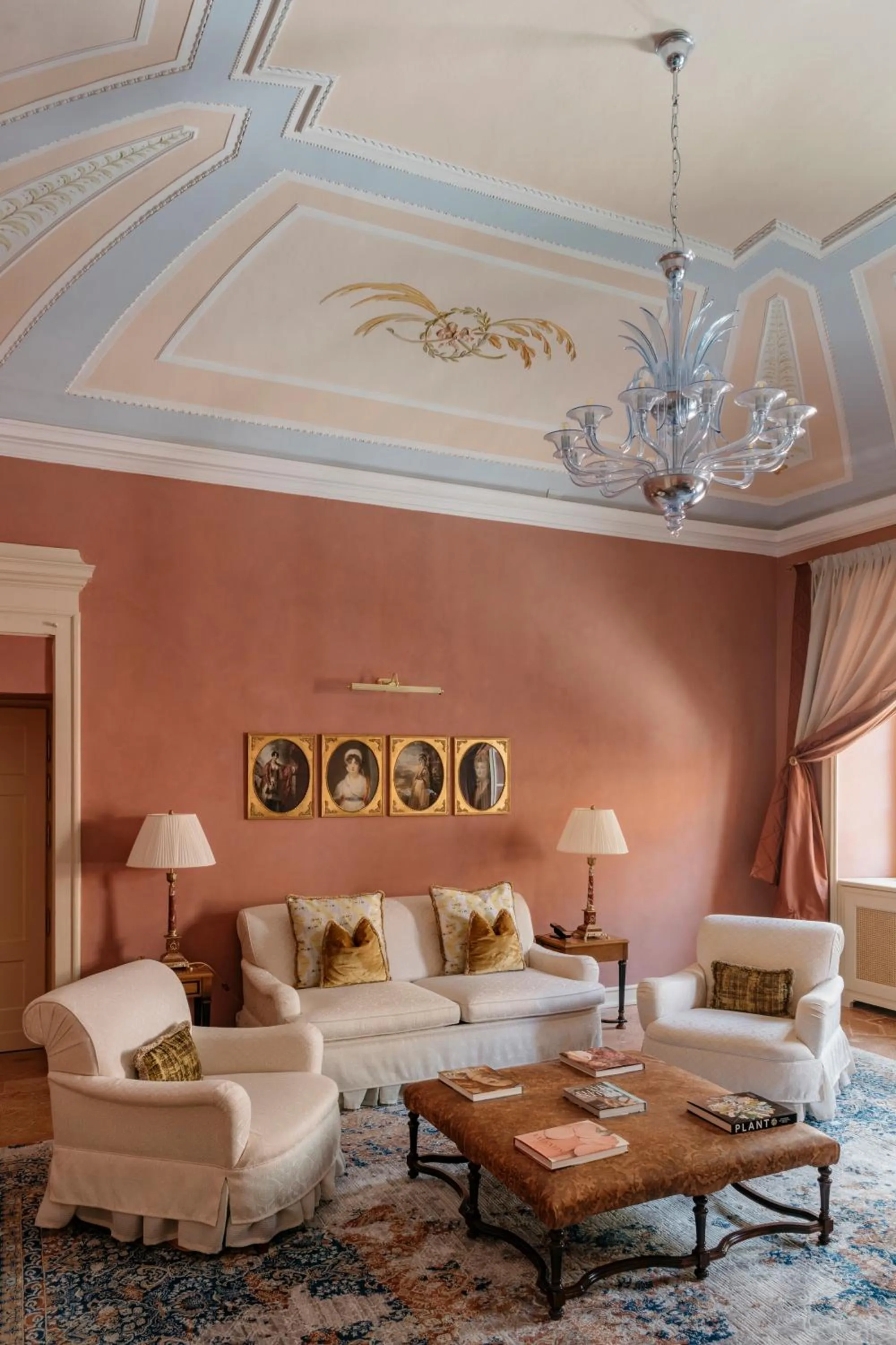 Living room in Passalacqua
