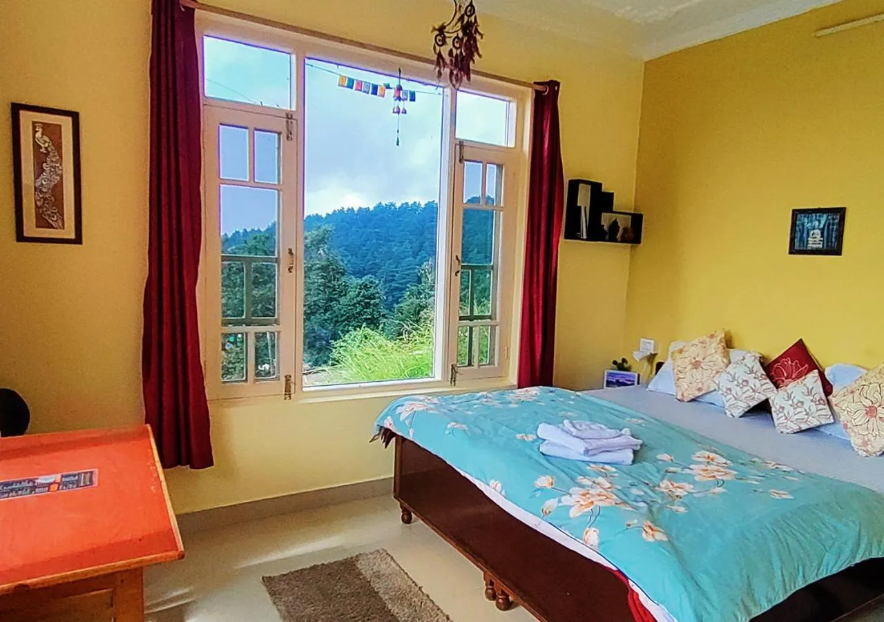 Bed in The Unmad - Dharamkot