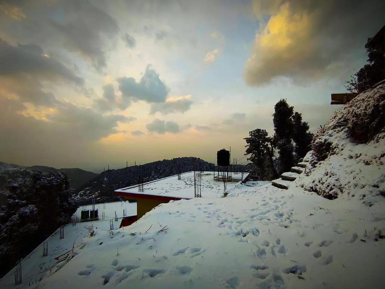 Natural landscape in The Unmad - Dharamkot