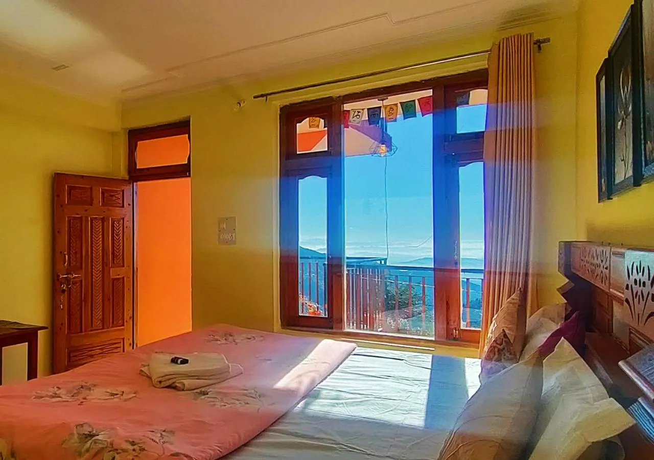 Bed in The Unmad - Dharamkot