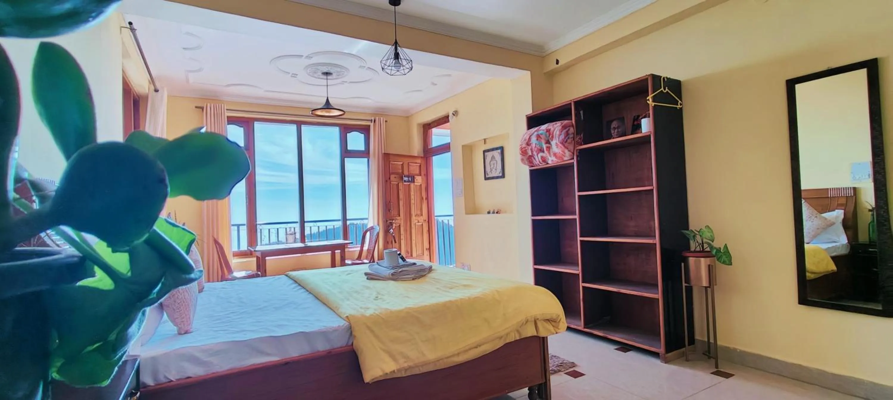 Photo of the whole room, Bed in The Unmad - Dharamkot