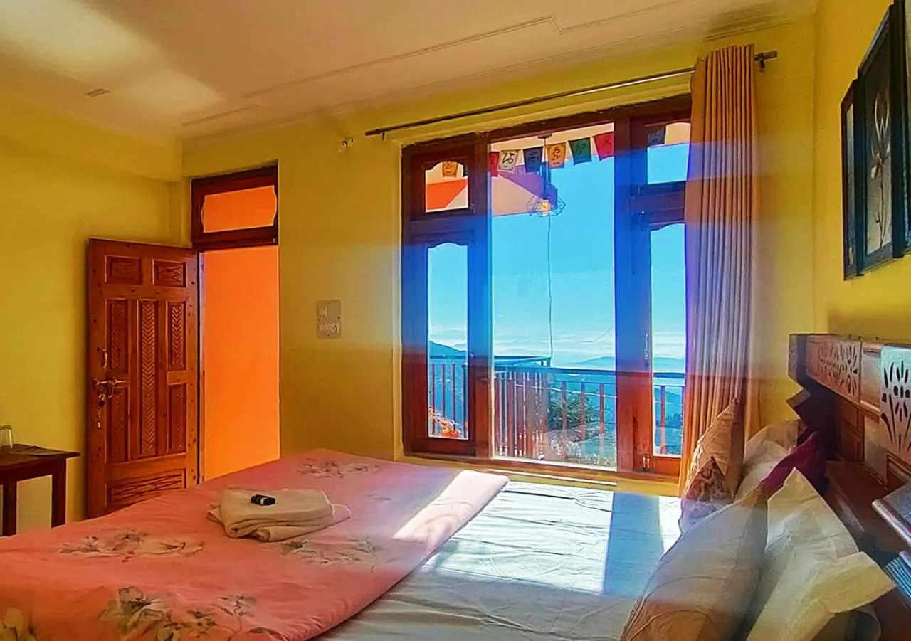 View (from property/room), Bed in The Unmad - Dharamkot