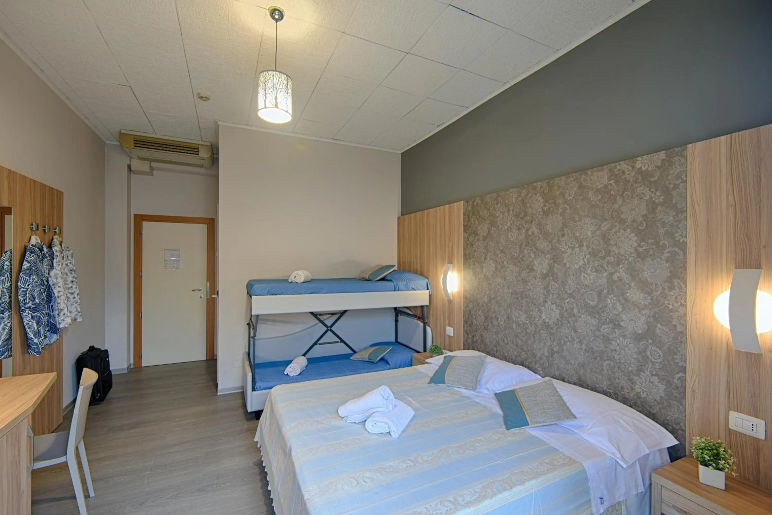 Bed in Hotel Madison