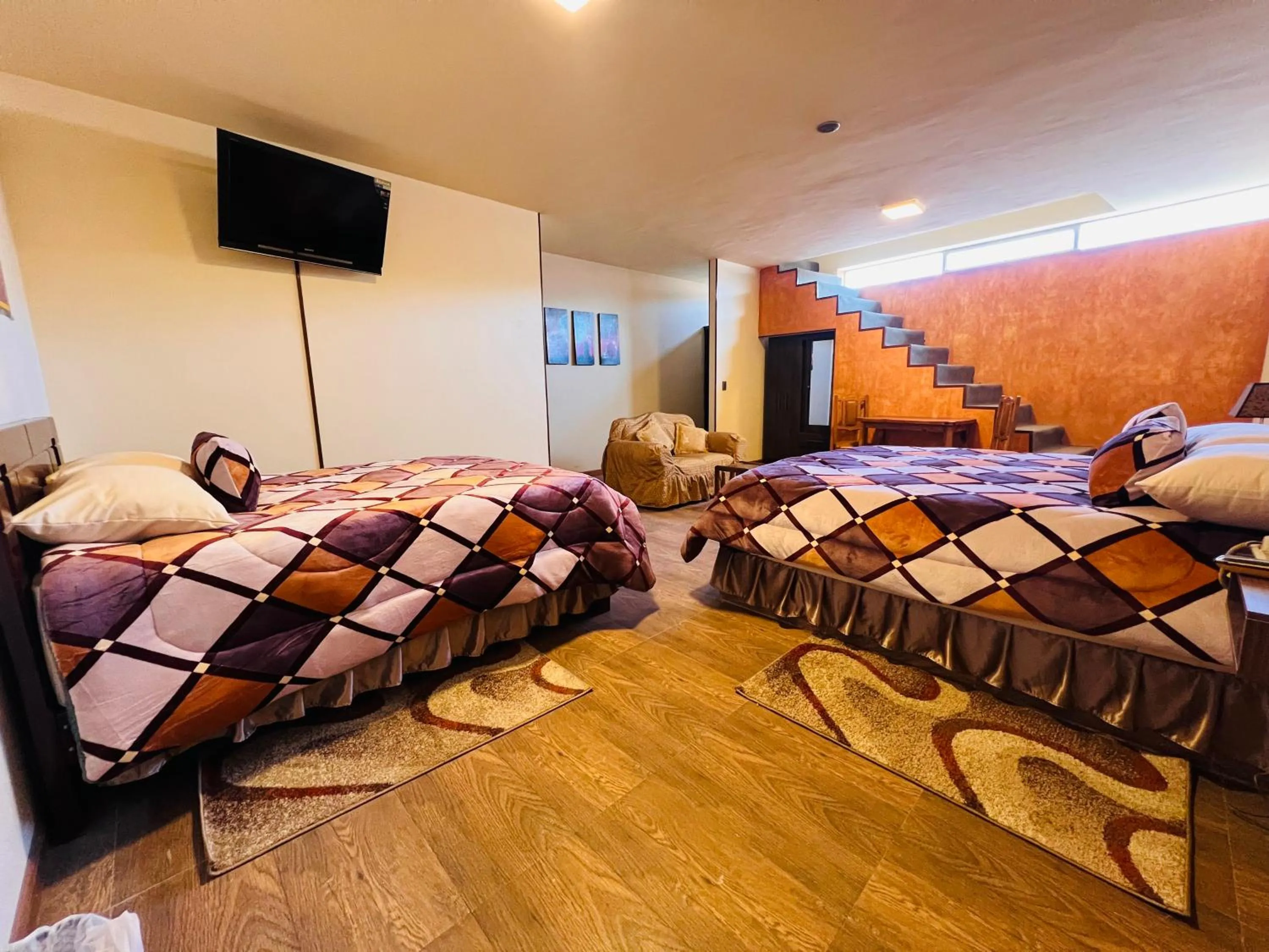 Photo of the whole room, Bed in Hotel Gran Aurum