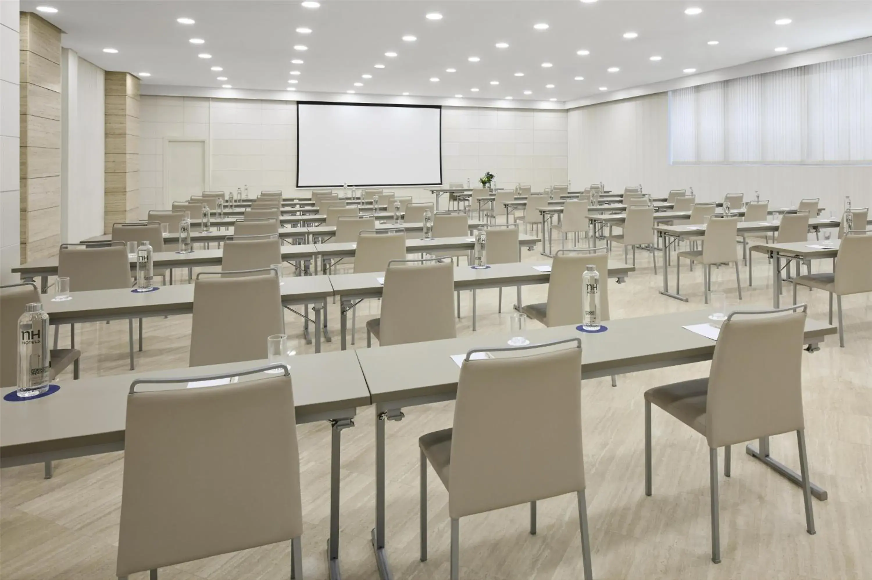 Spa and wellness centre/facilities in NH Barcelona Stadium Spa and wellness centre/facilities in NH Barcelona Stadium