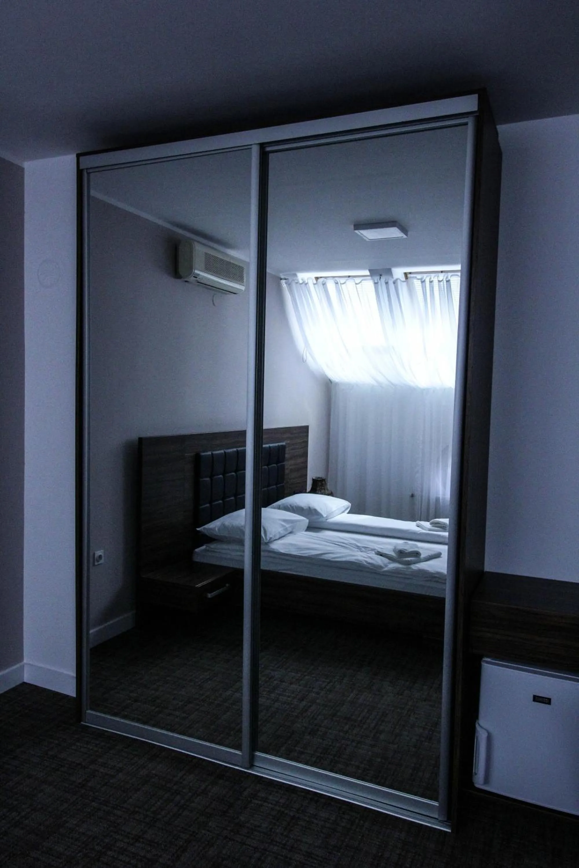 Bedroom, Bed in Hotel Story