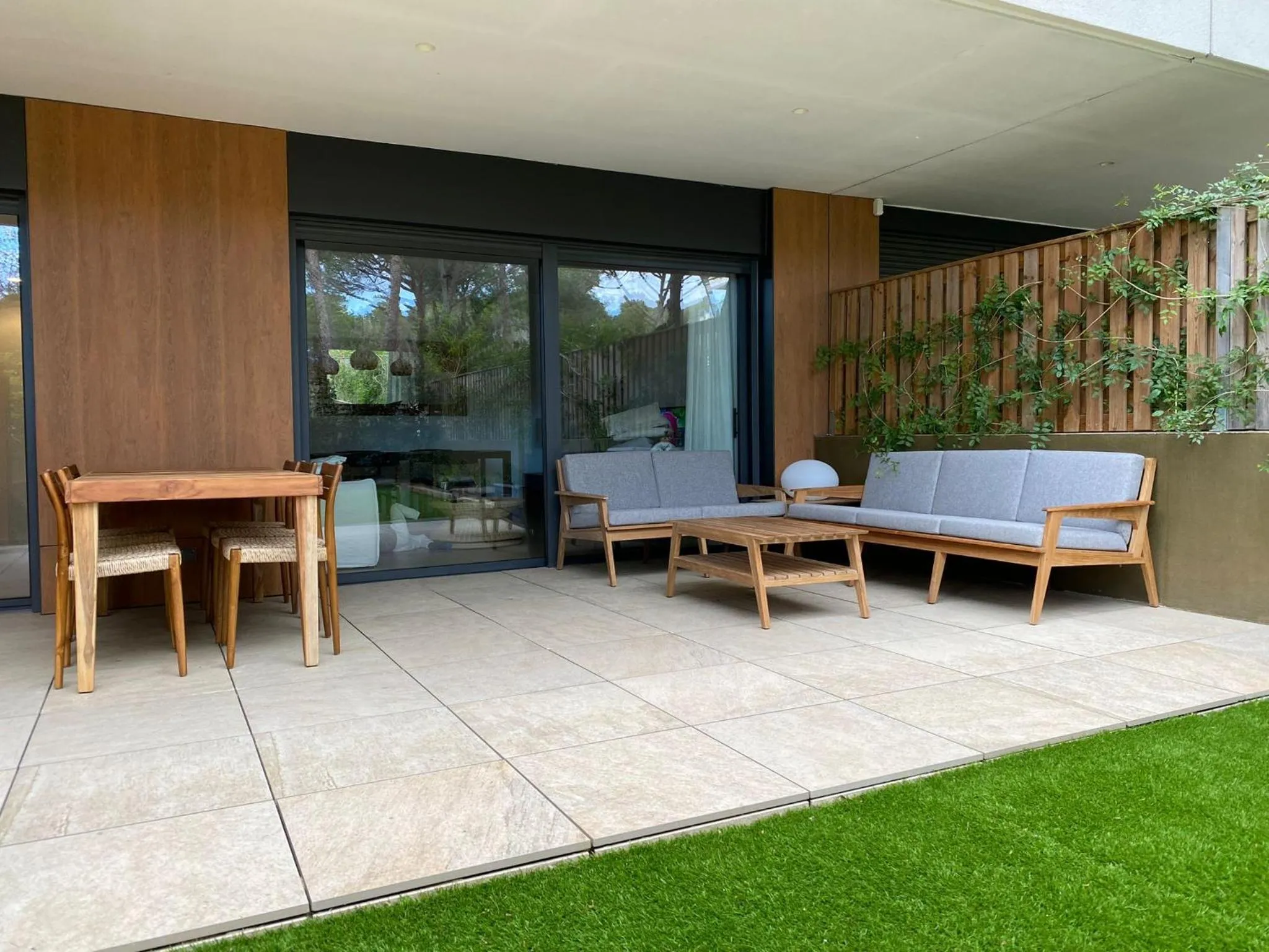 Garden in Apartamento nuevo, equipado y decorado con estilo