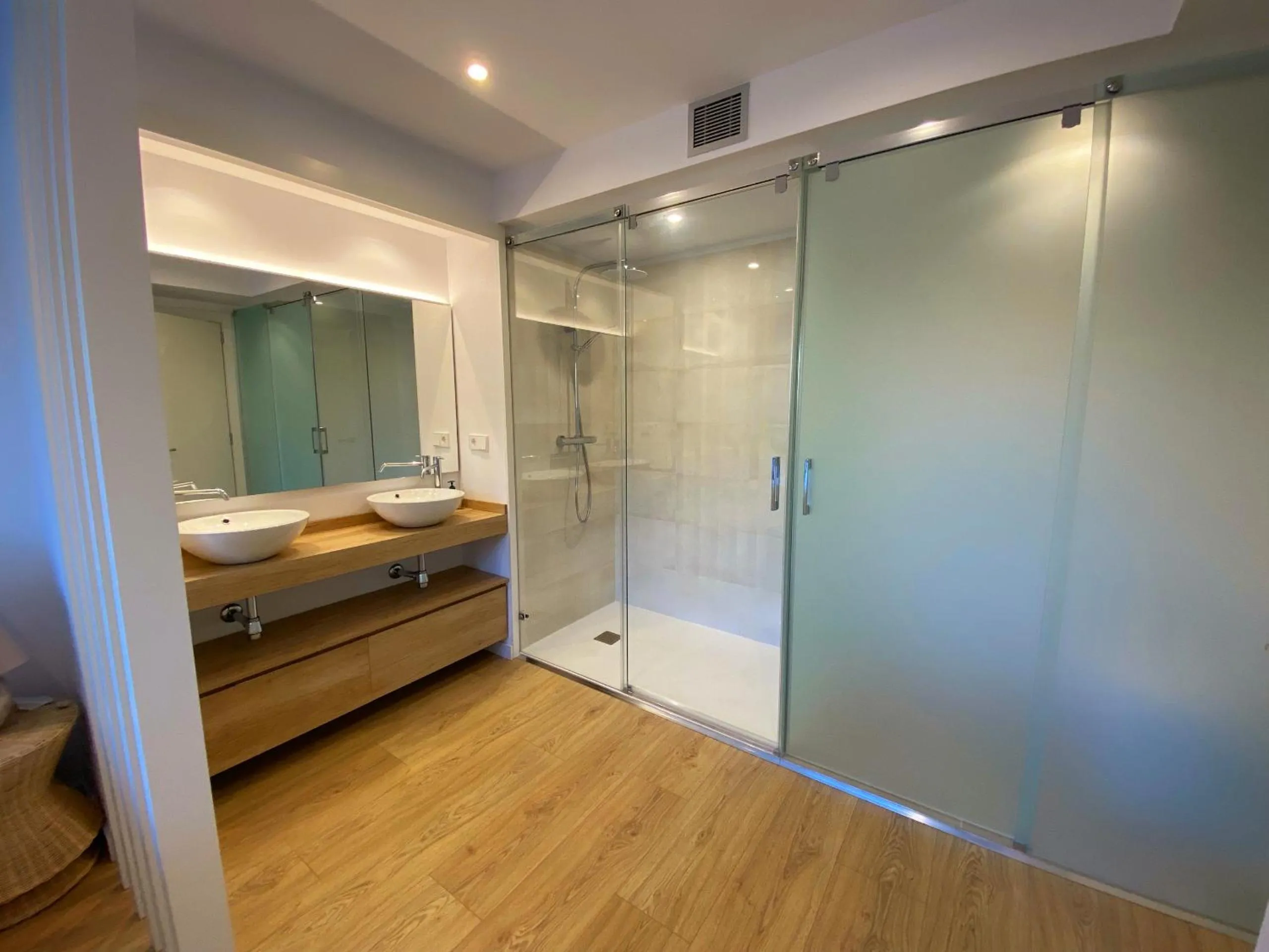 Bathroom in Apartamento nuevo, equipado y decorado con estilo