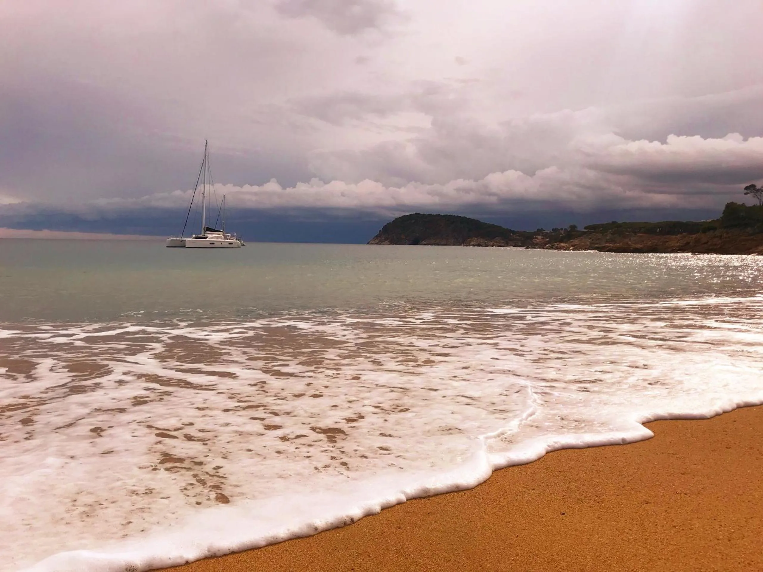 Beach in Apartamento nuevo, equipado y decorado con estilo