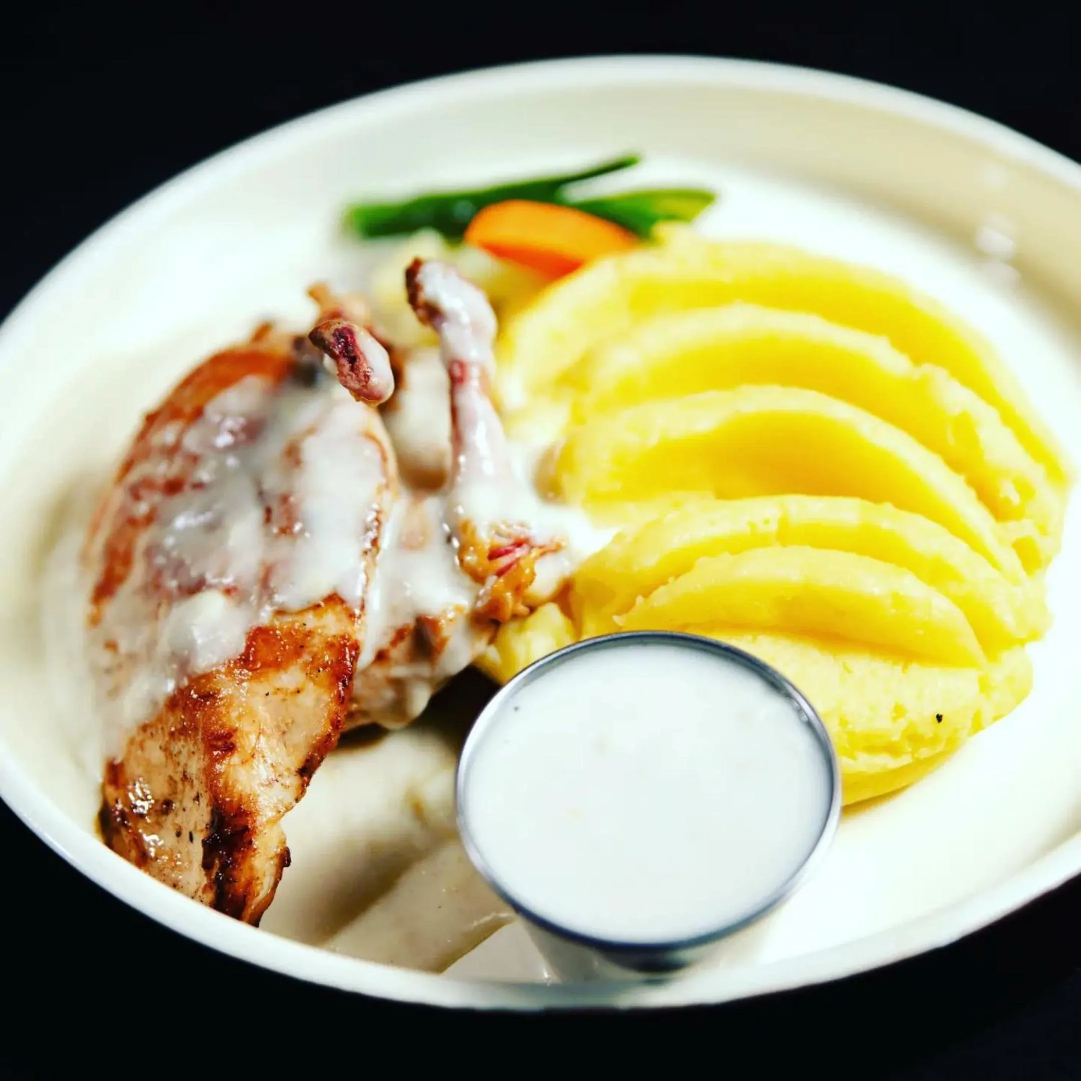 Lunch in Romeos Hotel