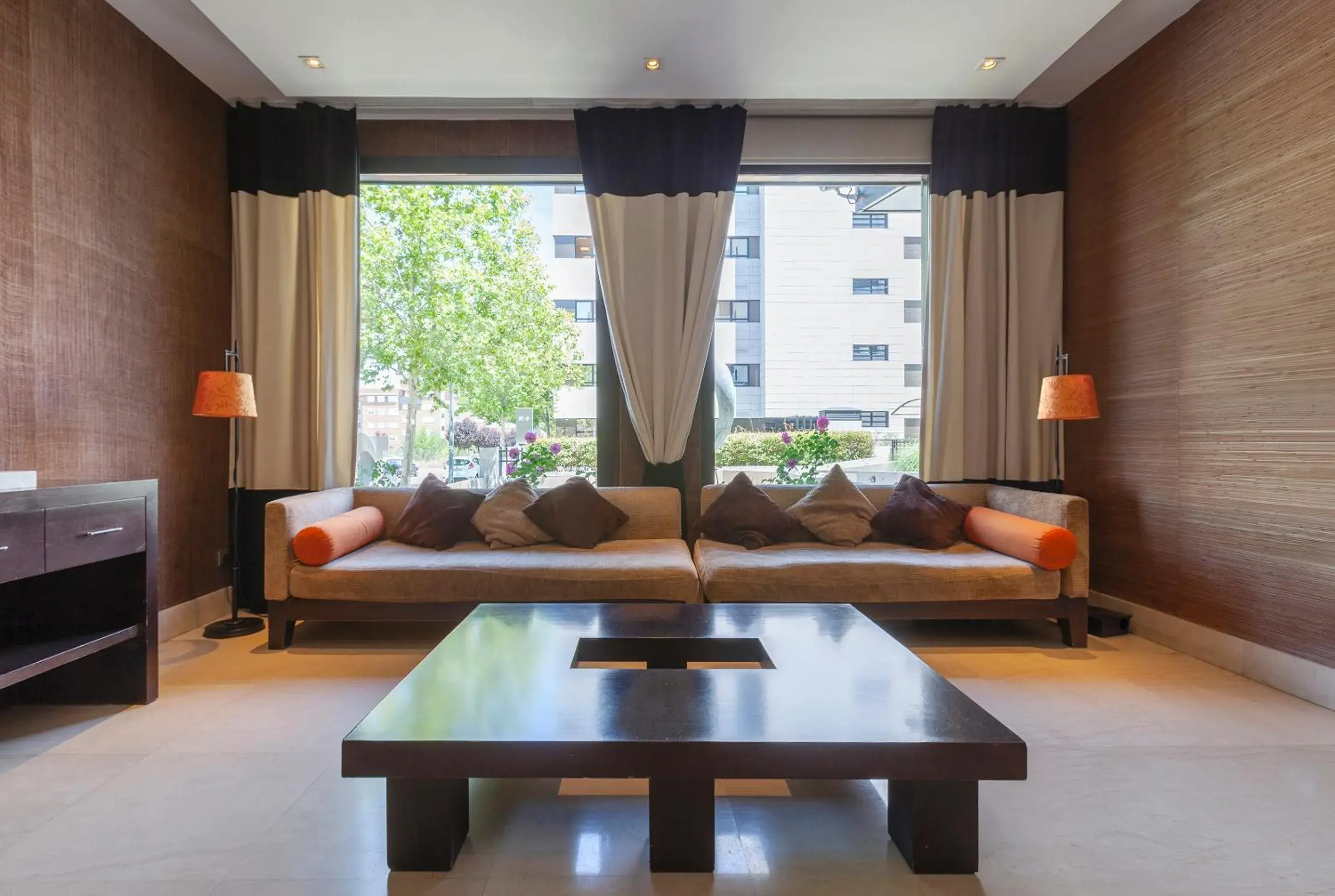 Lobby or reception in Hotel SB Express Madrid Norte Lobby or reception in Hotel SB Express Madrid Norte