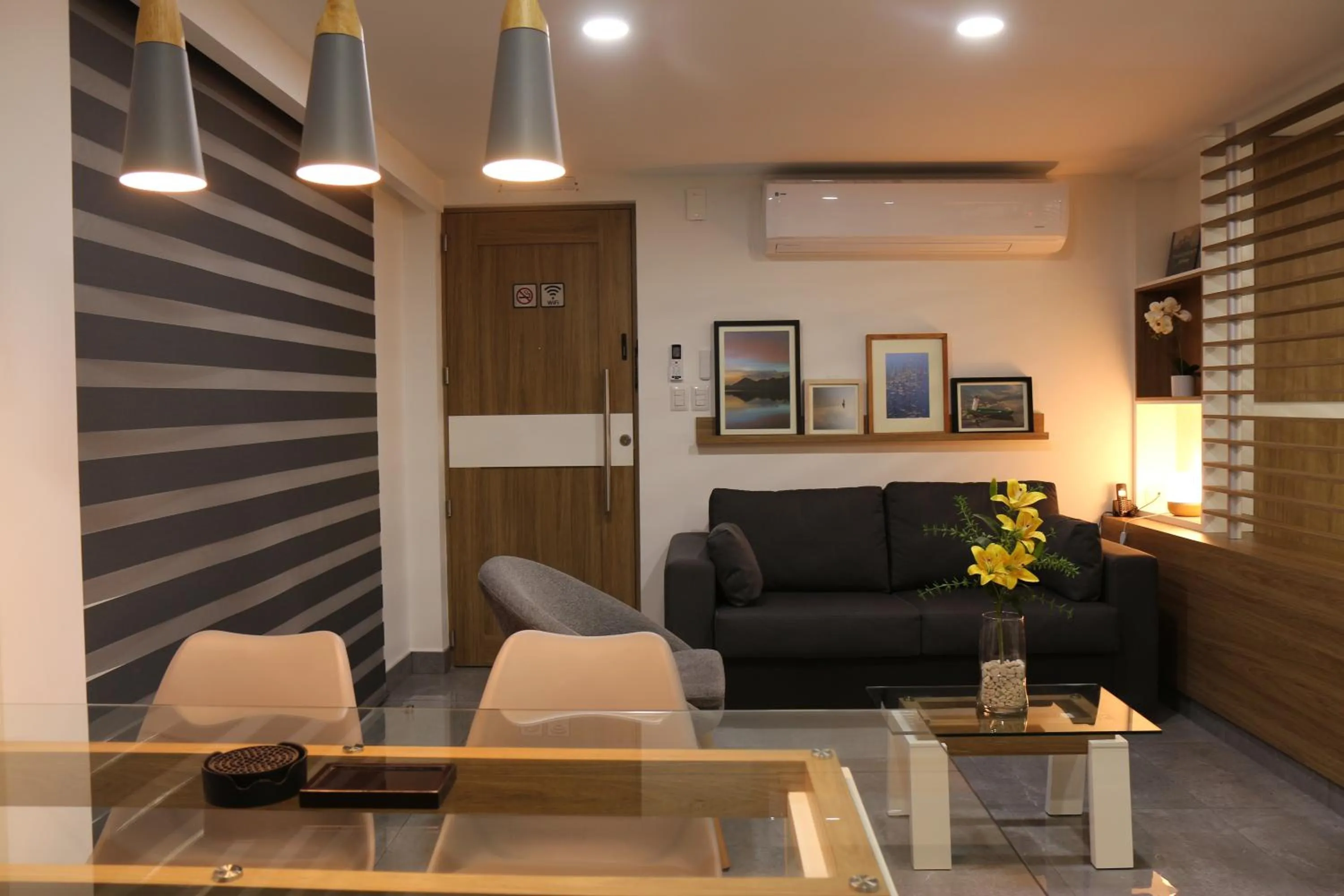 Living room in The Lu'um House