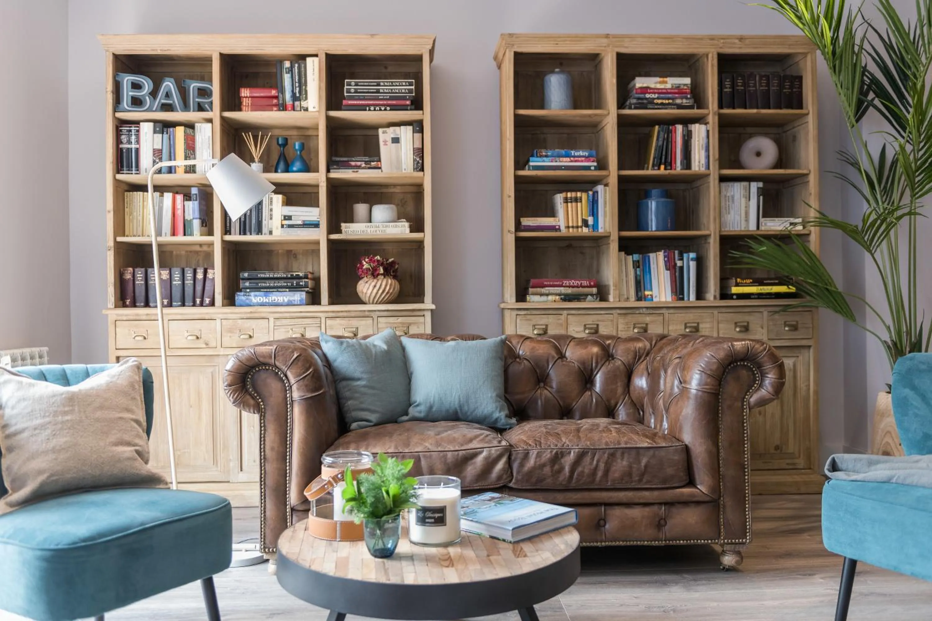 Living room in BYPILLOW Velázquez 45