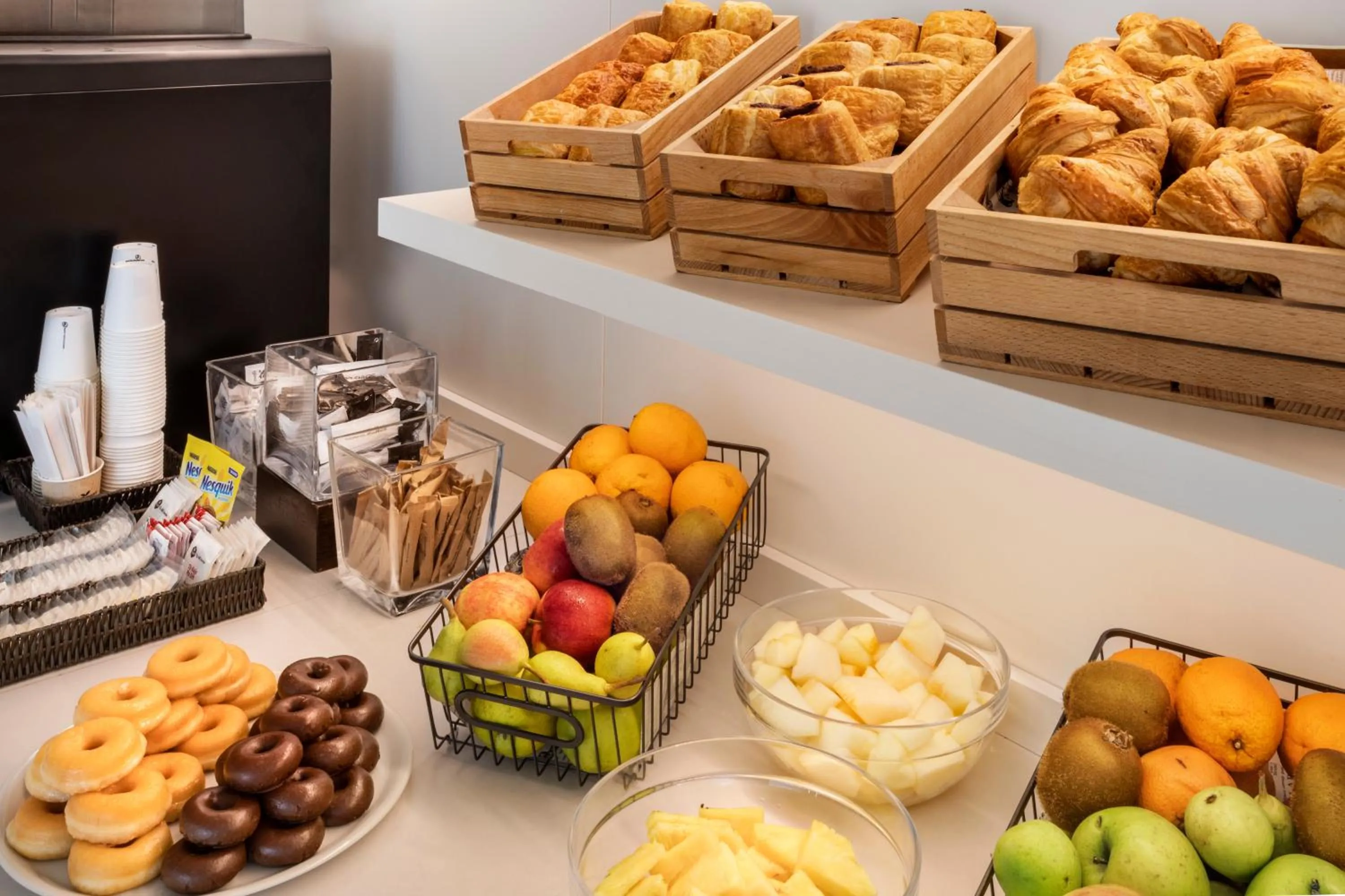 Buffet breakfast in B&B HOTEL Jerez