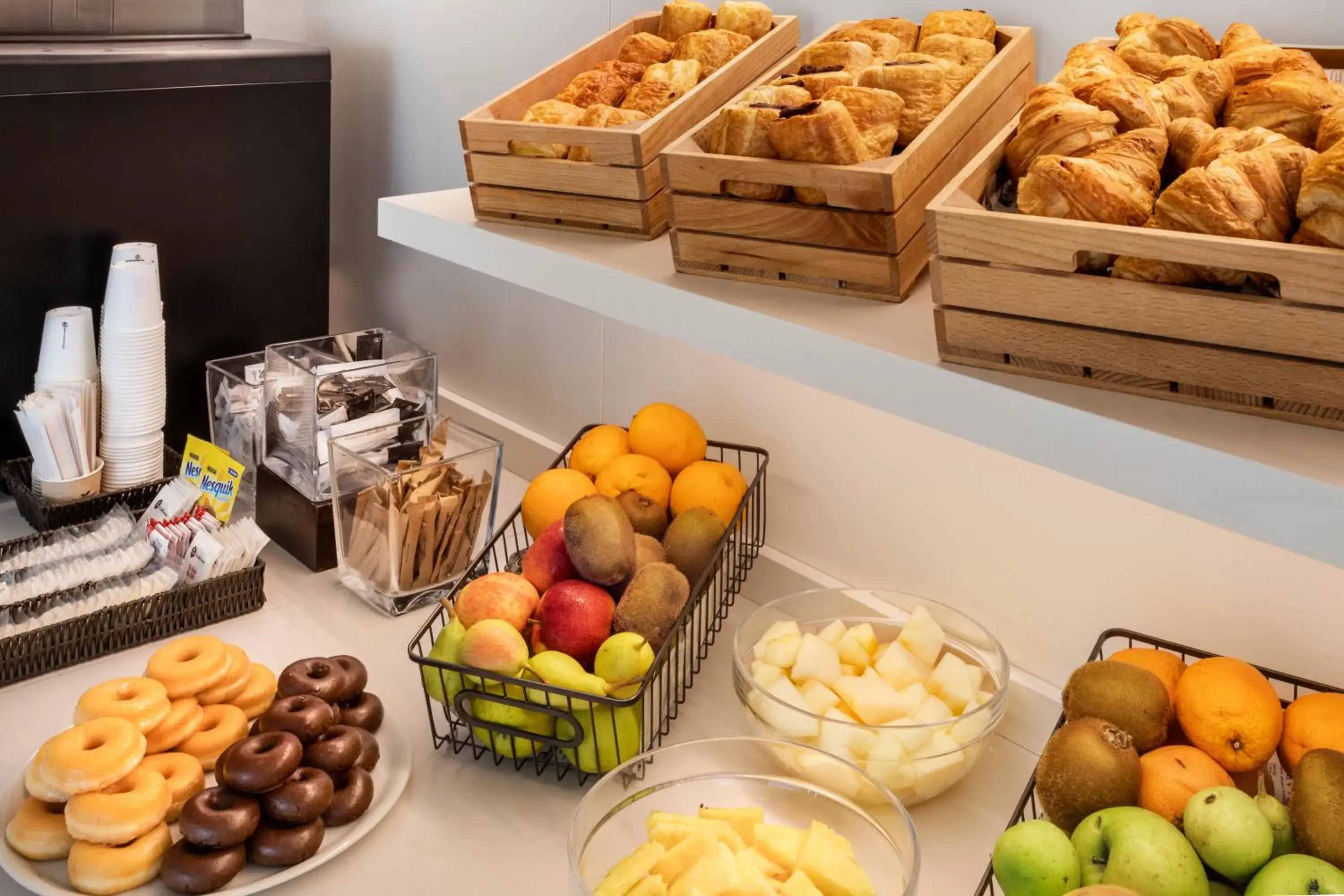 Buffet breakfast in B&B HOTEL Jerez Buffet breakfast in B&B HOTEL Jerez