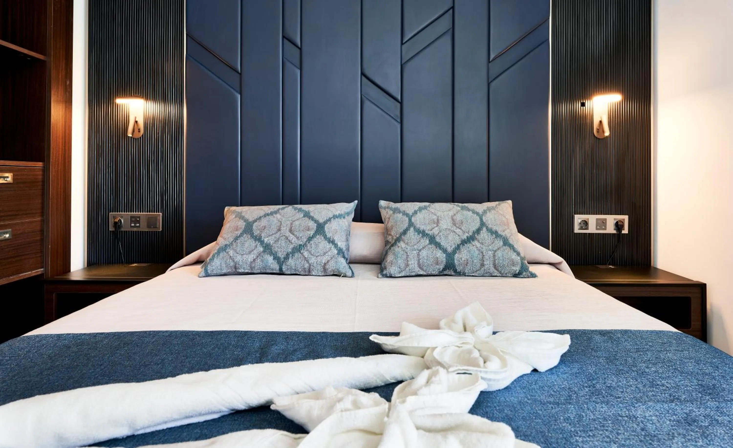 Bedroom, Bed in BelleVue Club