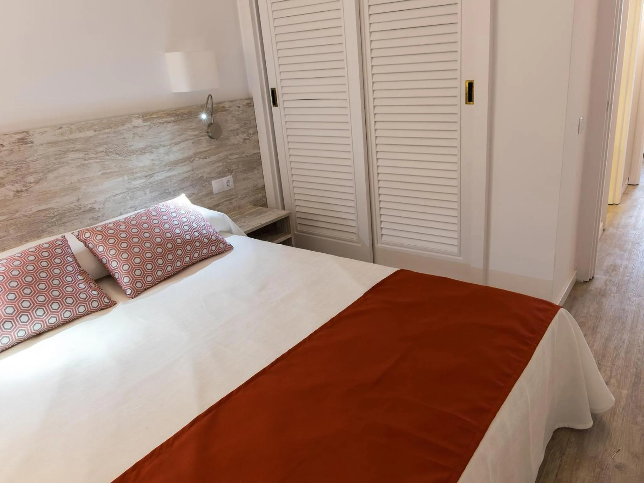 Bedroom, Bed in BelleVue Club