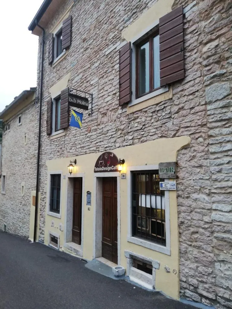 Restaurant/places to eat in BB Molina