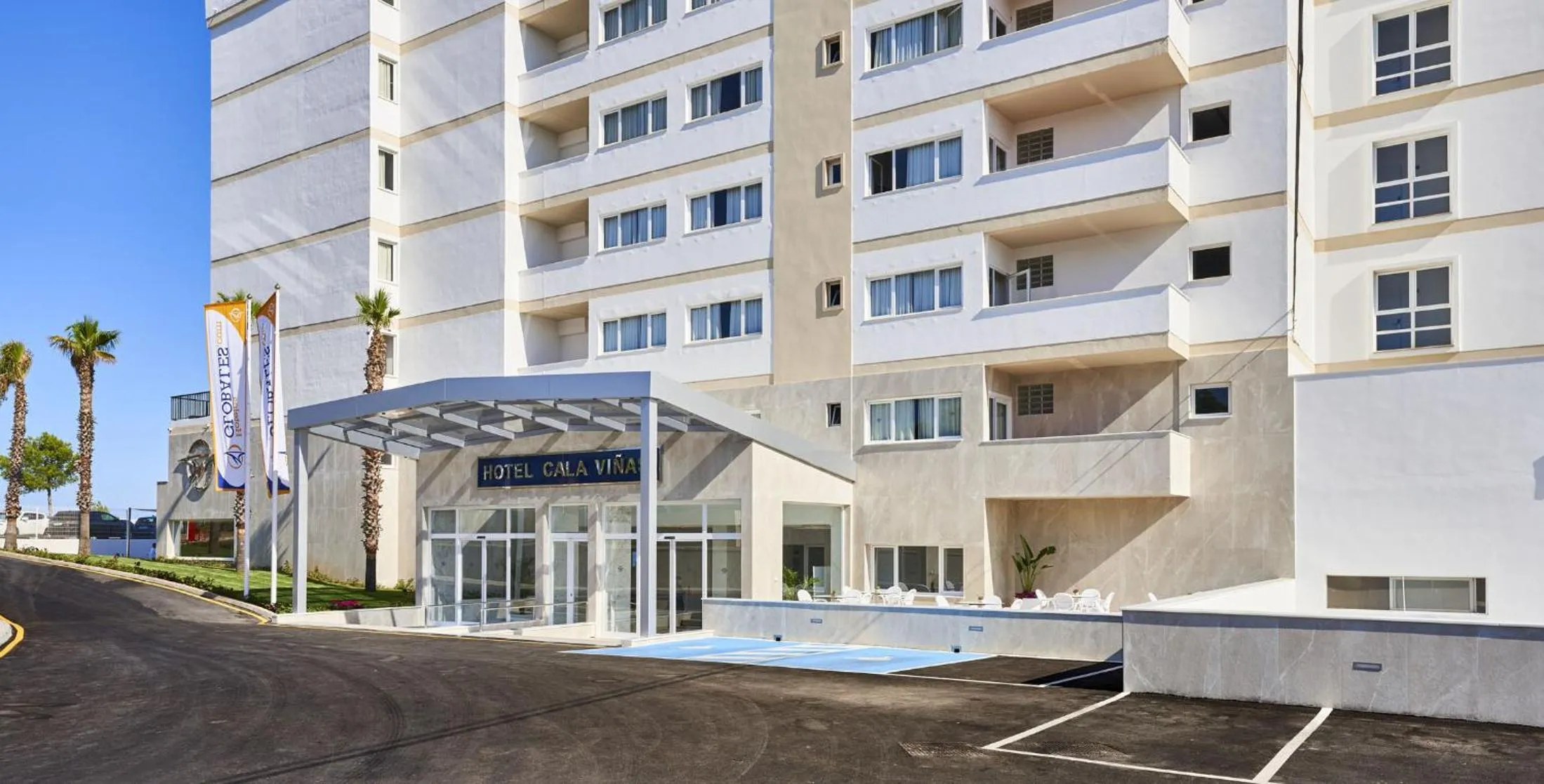 Property building in Globales Cala Viñas Adults Only 16+