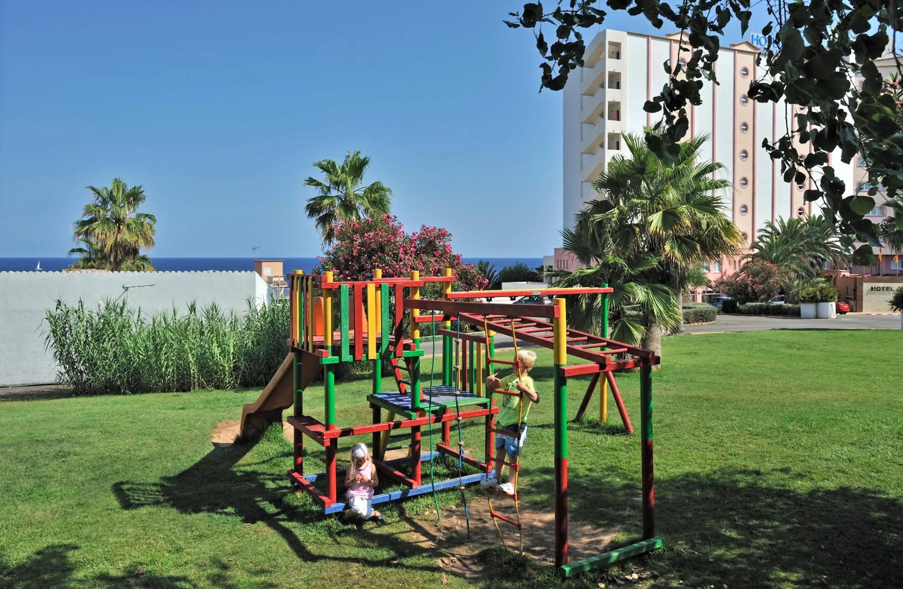 Children play ground in Globales America