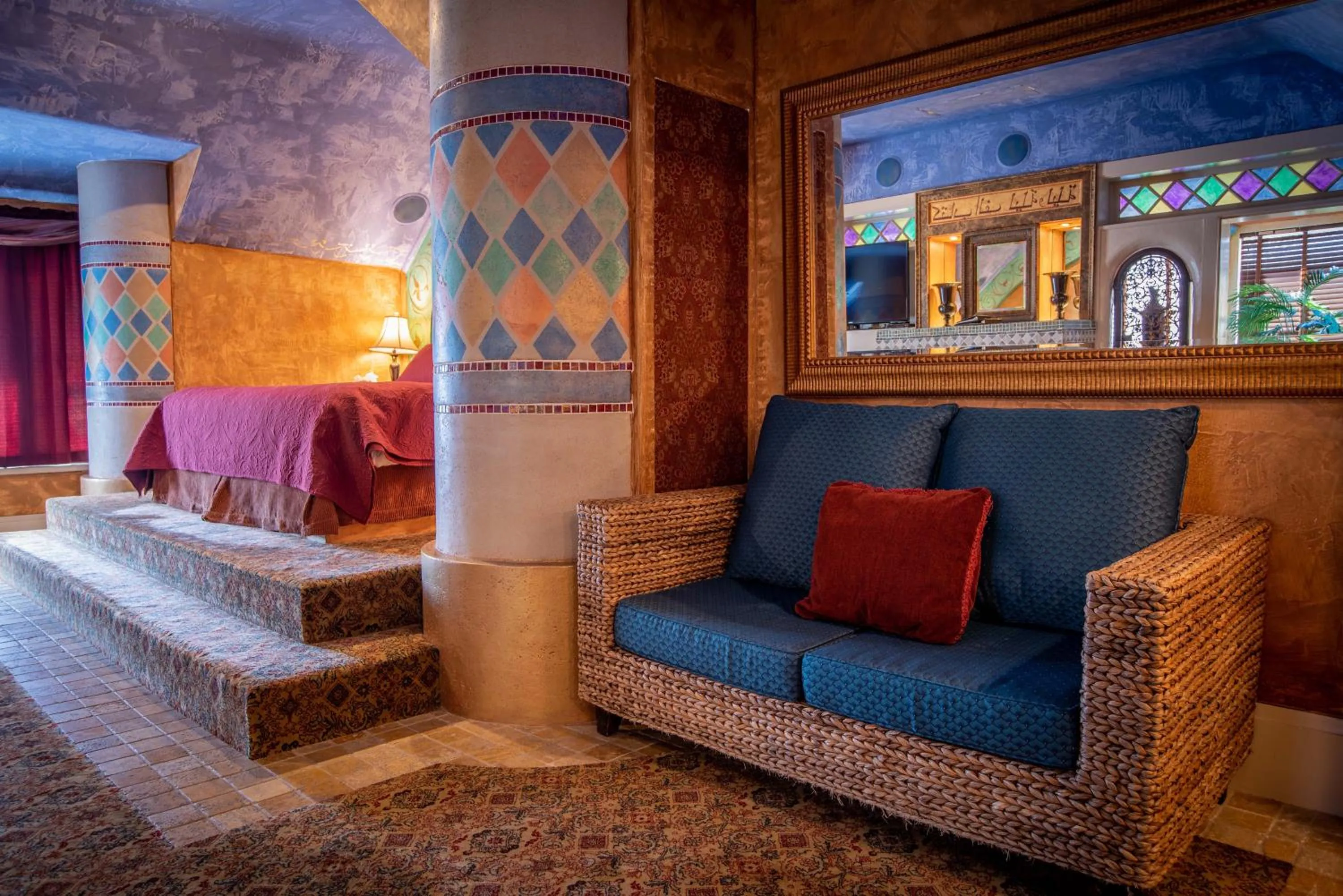 Bed in The Anniversary Inn - Logan