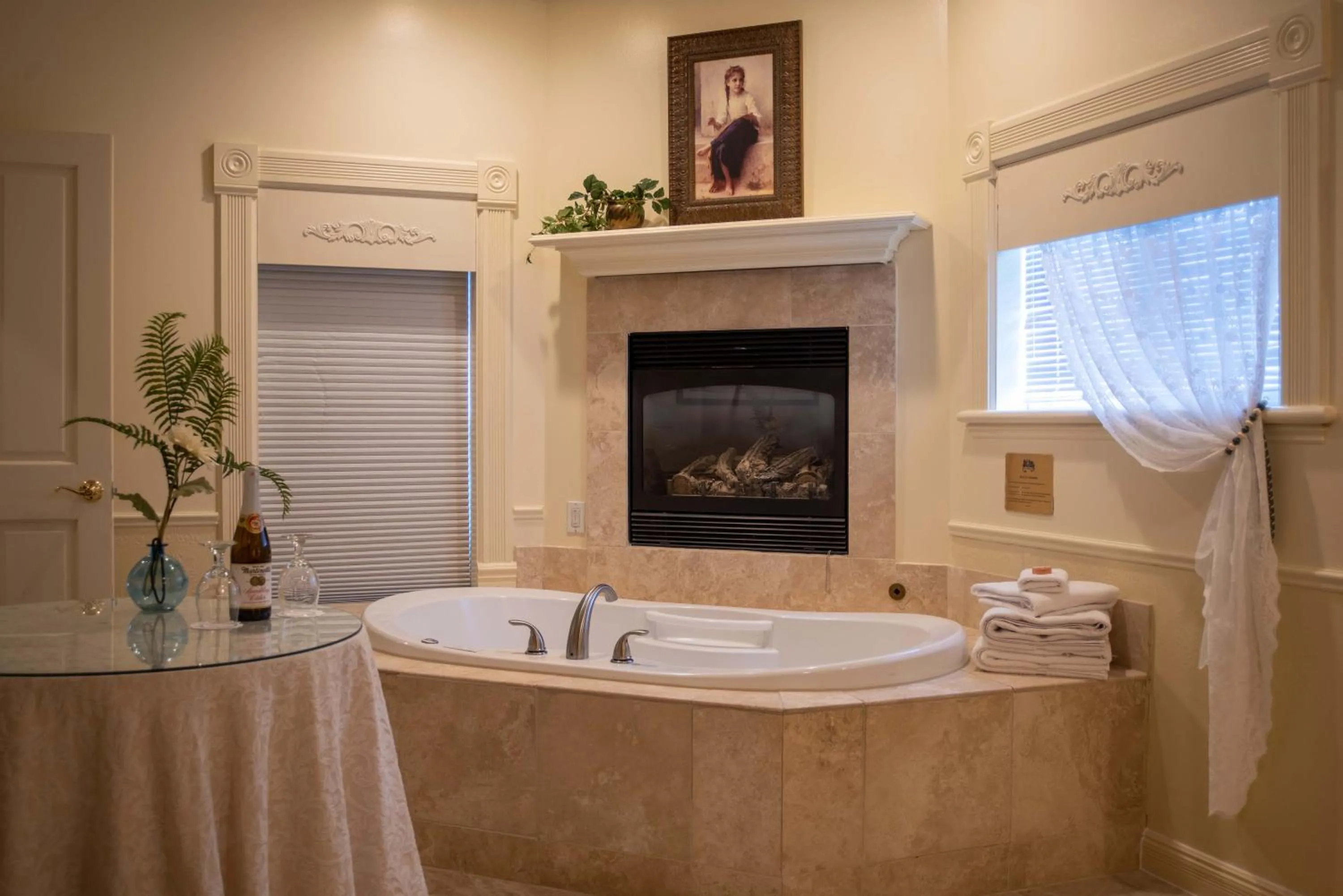 Bathroom in The Anniversary Inn - Logan