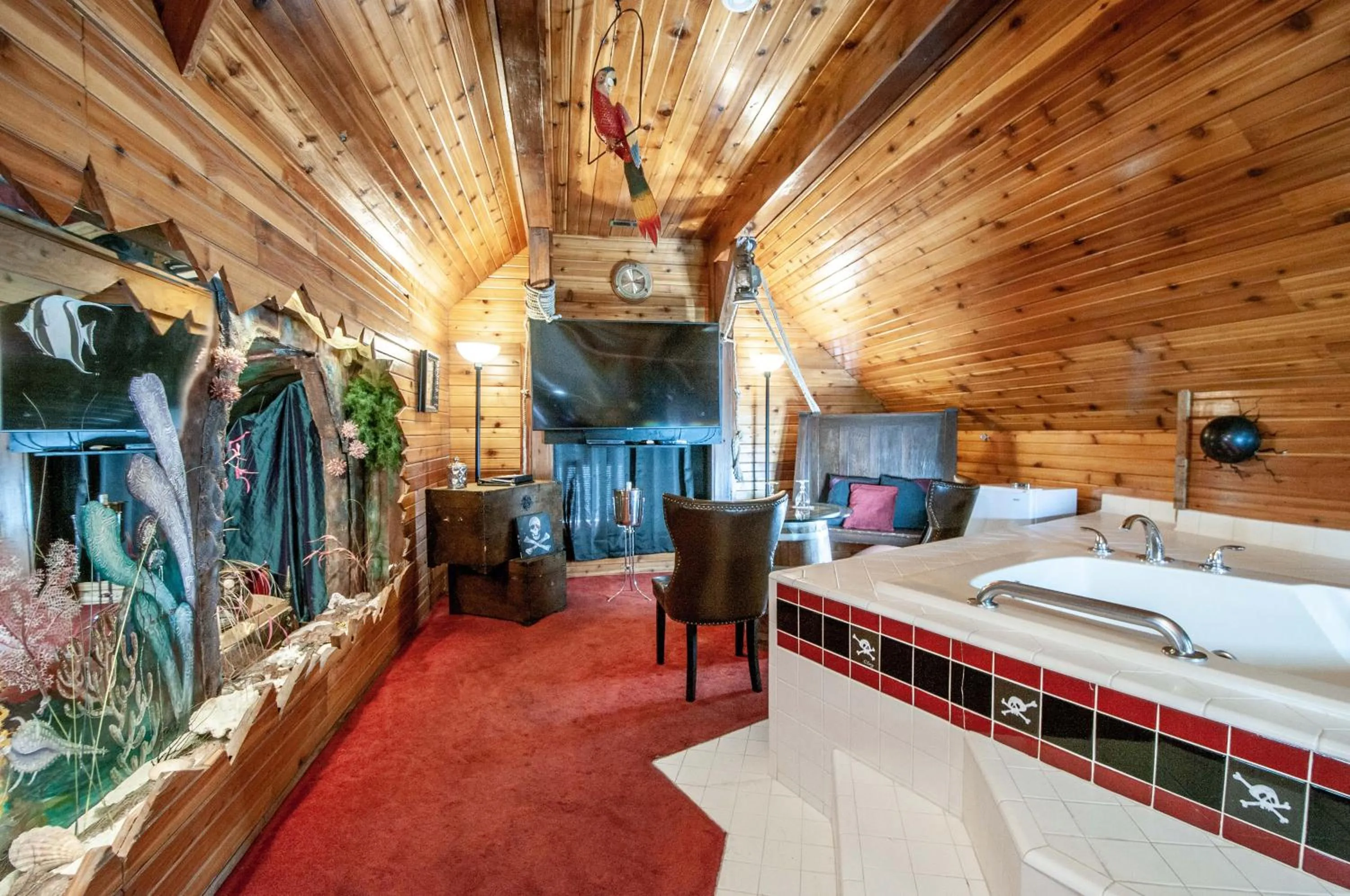 Photo of the whole room, Bed in The Anniversary Inn - Logan