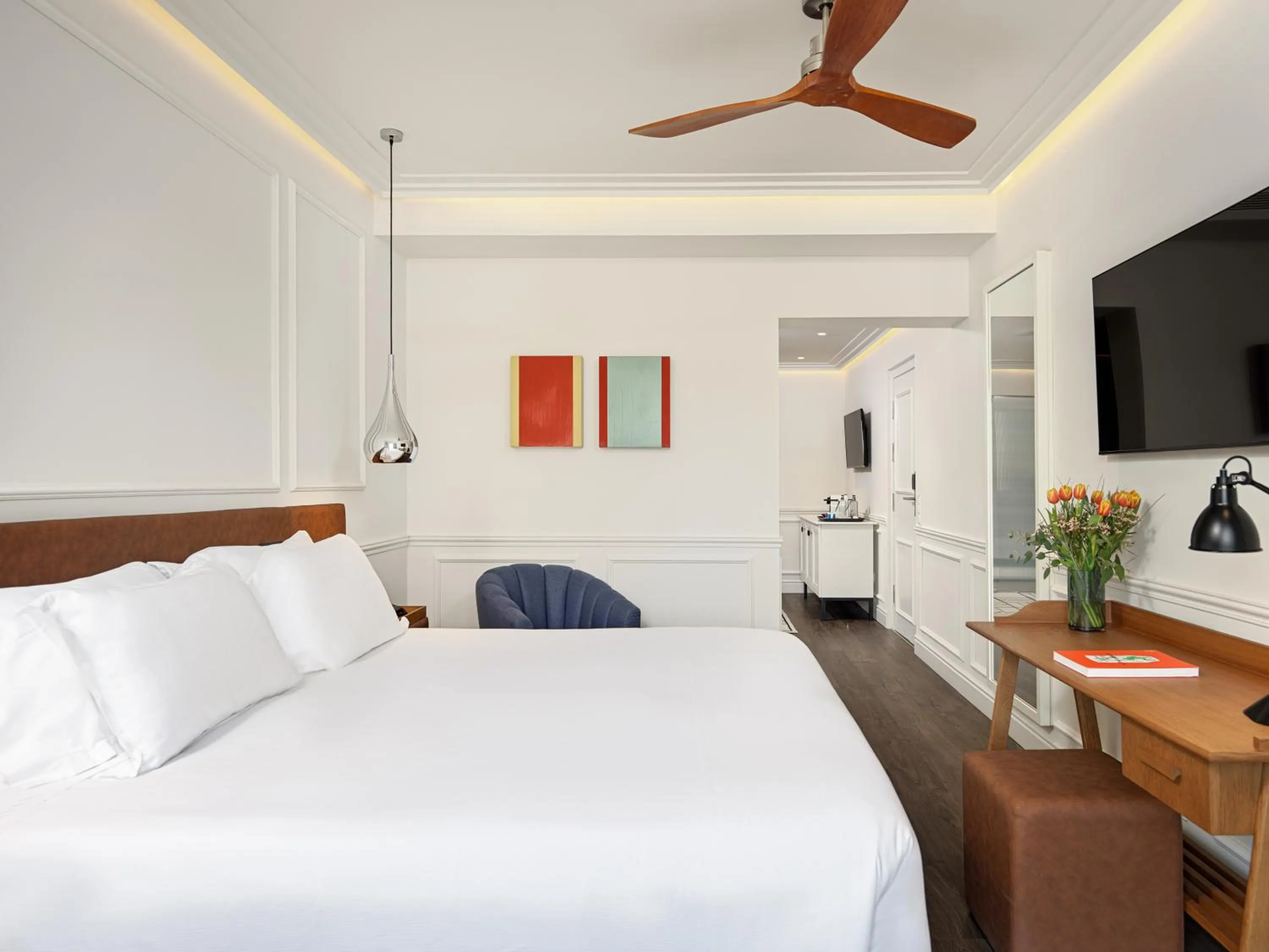 Bed in H10 Universitat