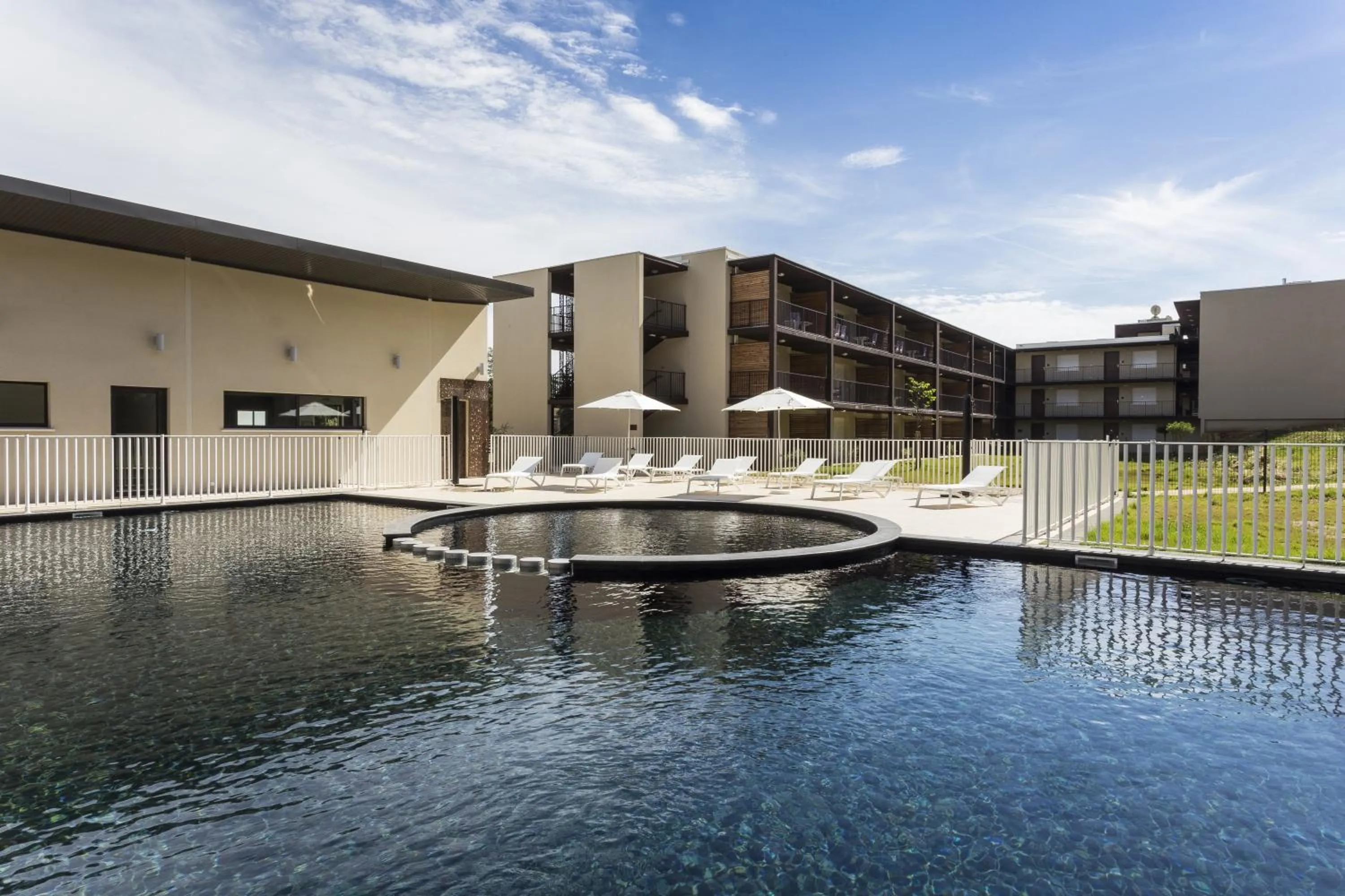 Facade/entrance in Residhotel Résidence Pont du Gard