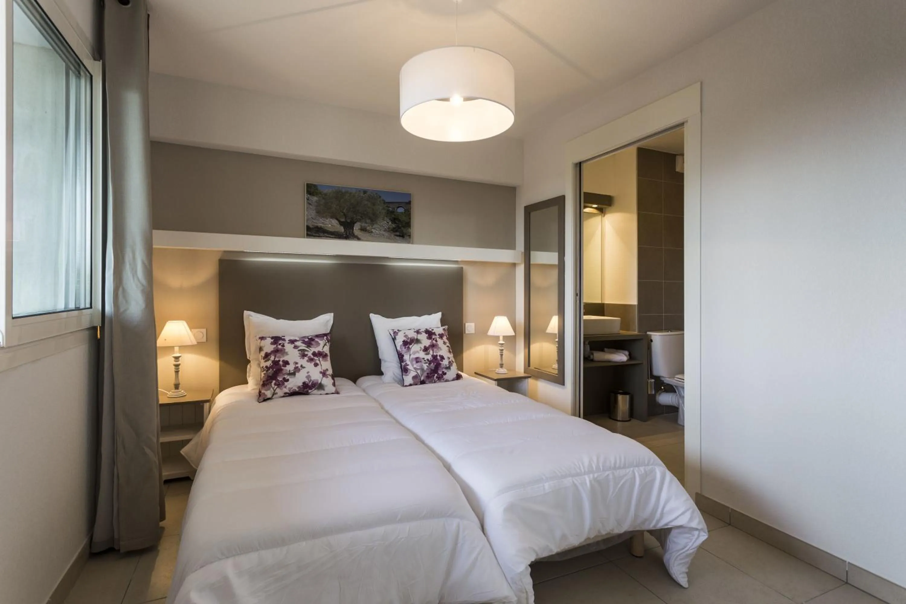 Bedroom, Bed in Residhotel Résidence Pont du Gard