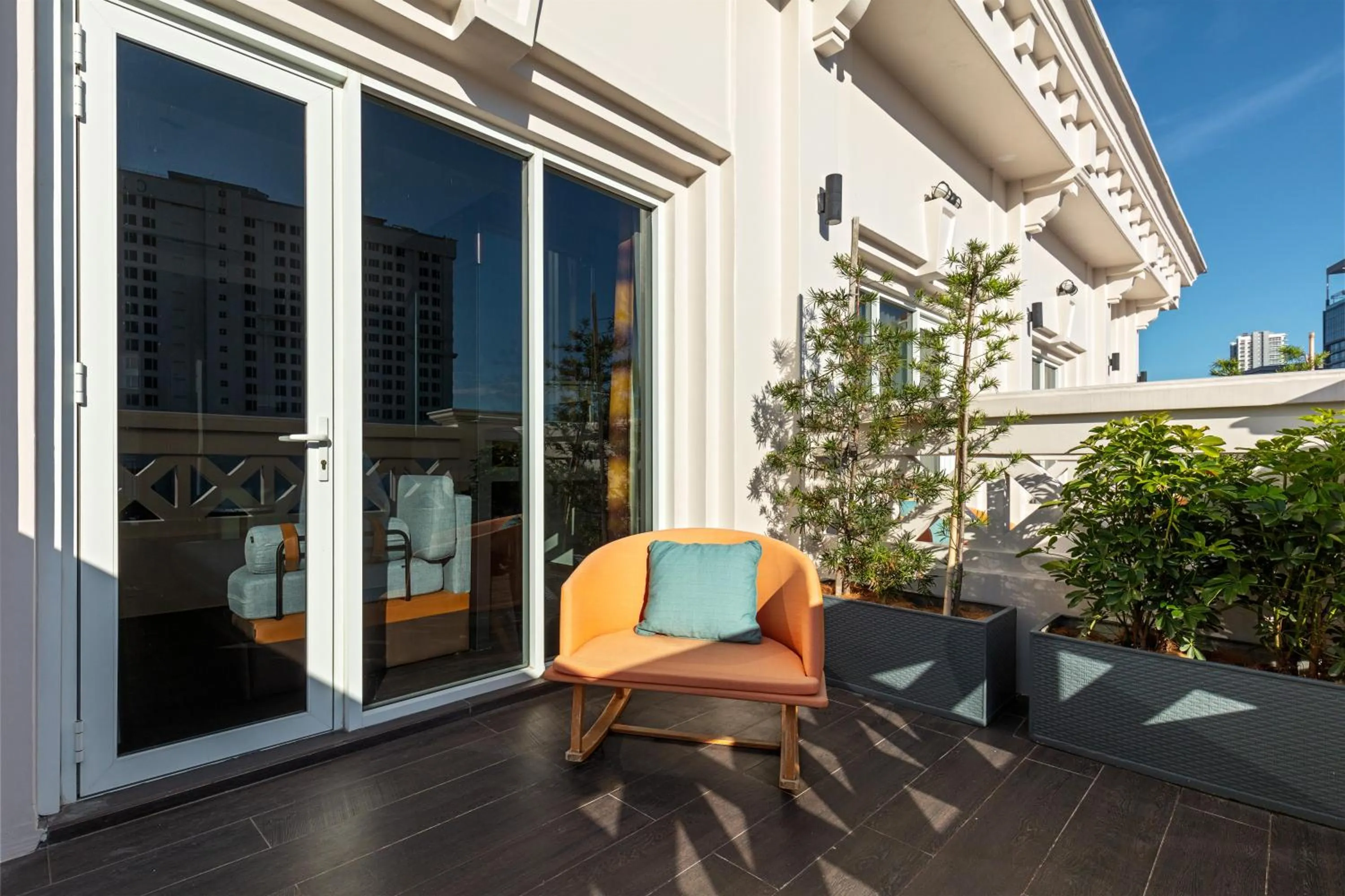 Balcony/Terrace in The George Penang by The Crest Collection