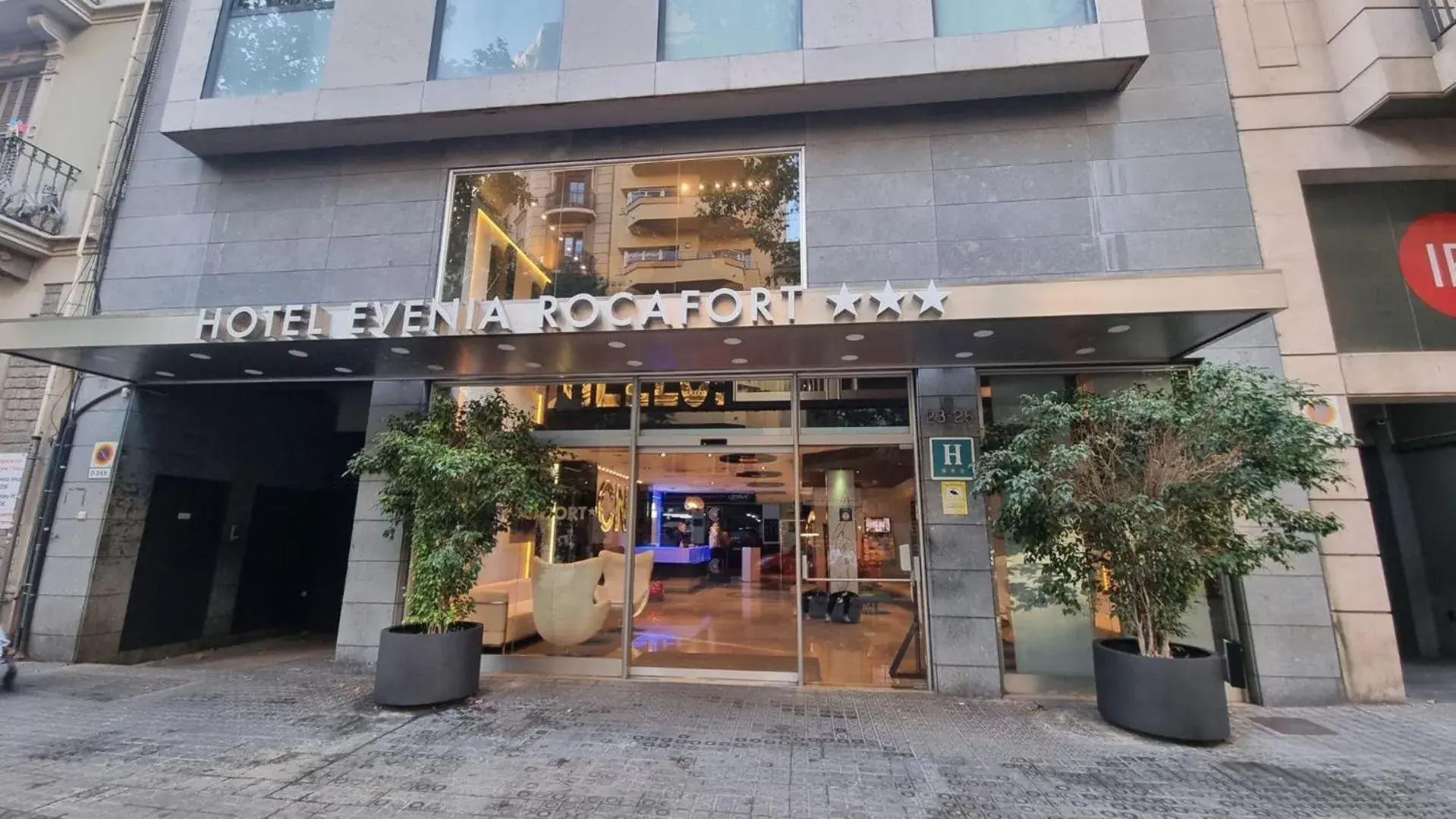 Property building in Evenia Rocafort Property building in Evenia Rocafort