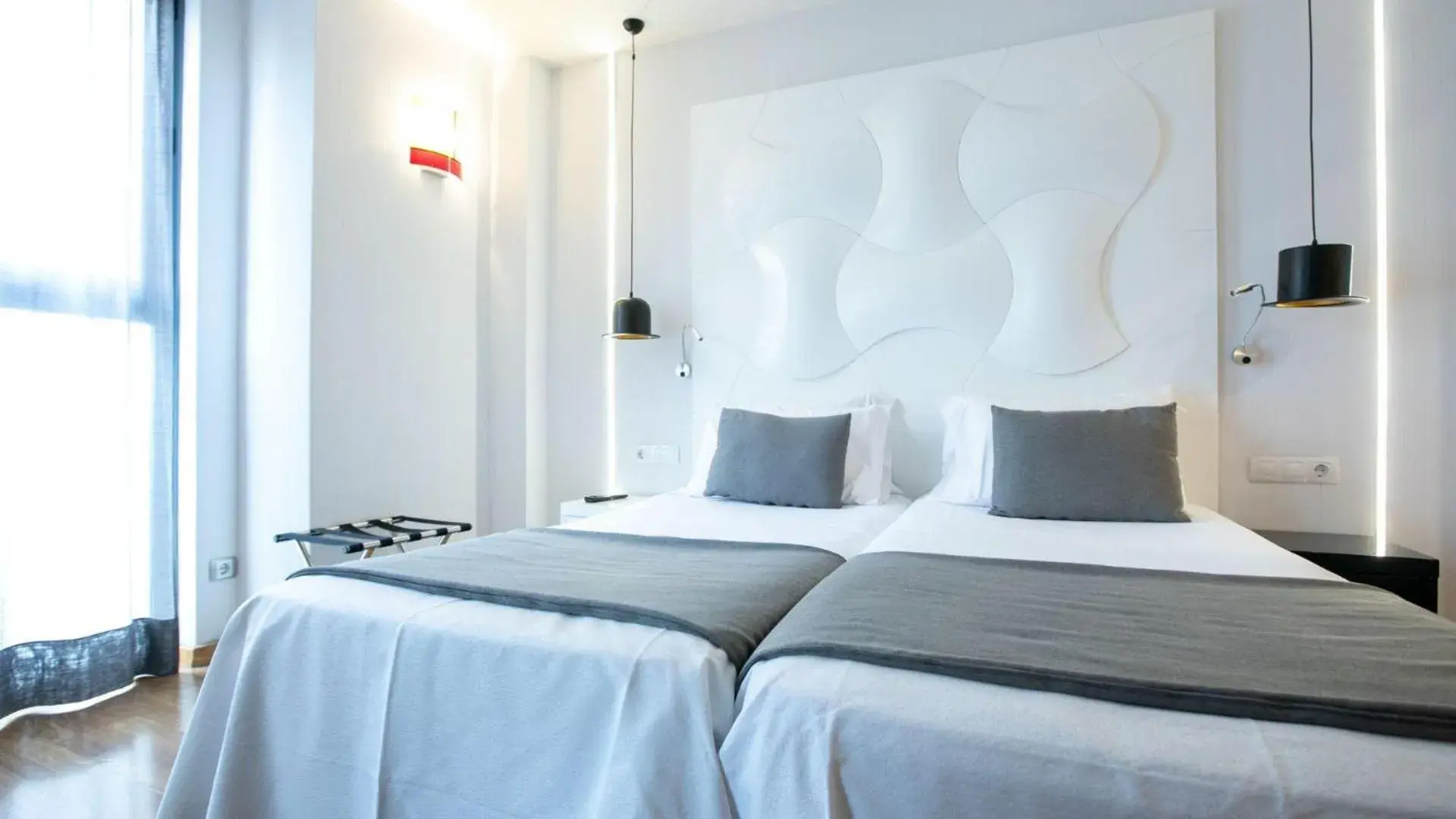 Photo of the whole room, Bed in Evenia Rocafort Photo of the whole room, Bed in Evenia Rocafort