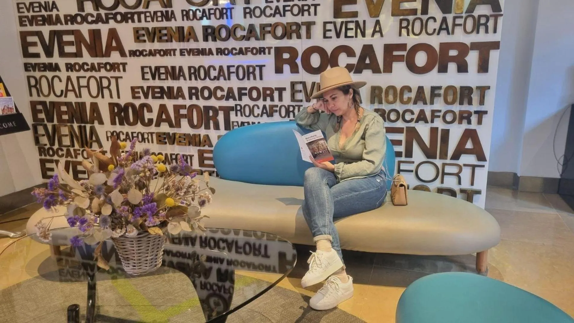 Lobby or reception in Evenia Rocafort