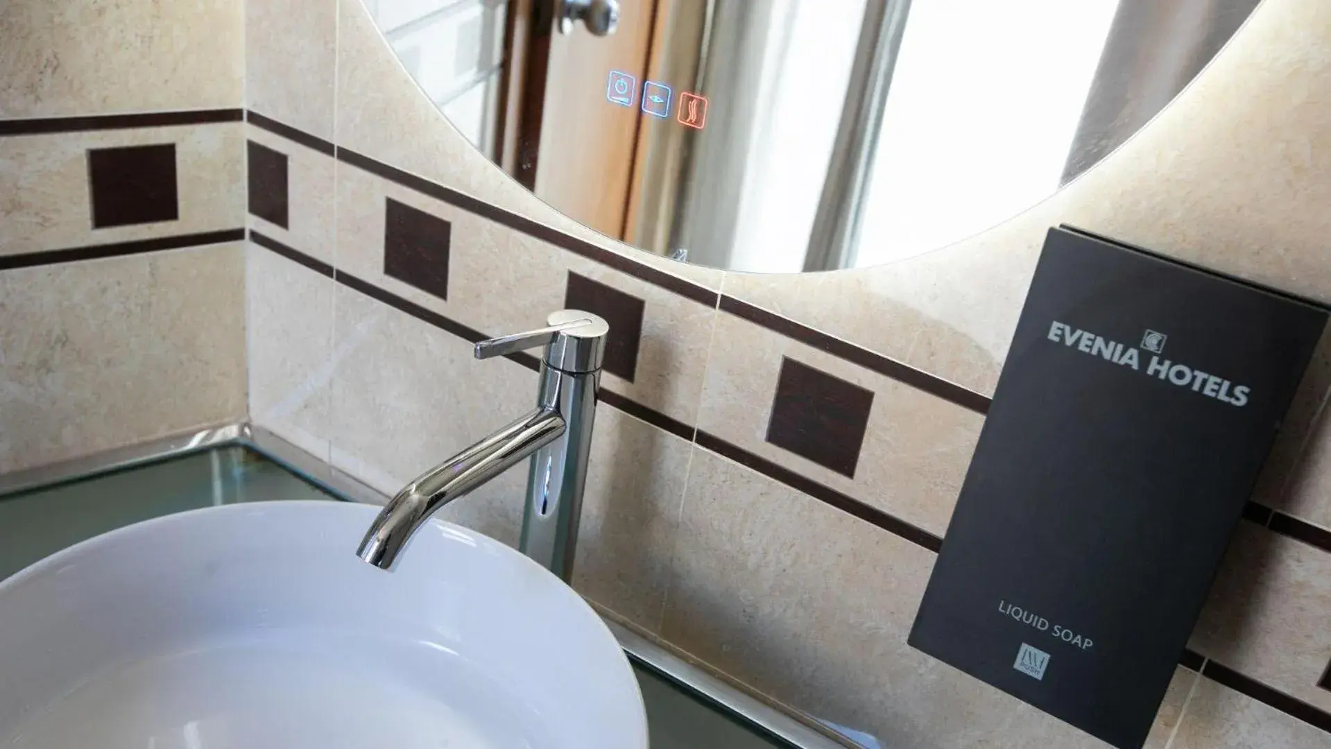 Photo of the whole room in Evenia Rocafort Photo of the whole room in Evenia Rocafort