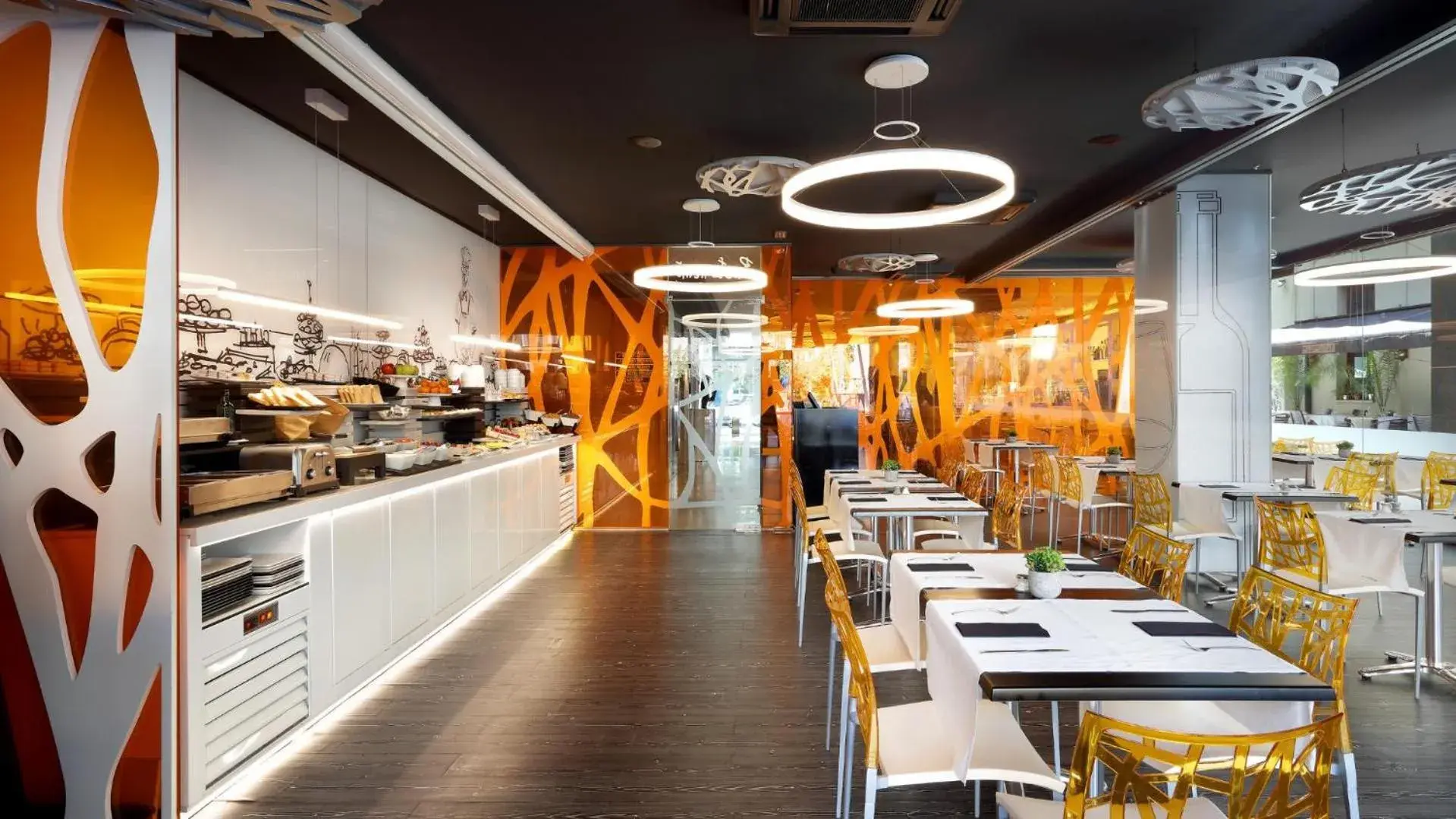 Restaurant/places to eat in Evenia Rossello Restaurant/places to eat in Evenia Rossello