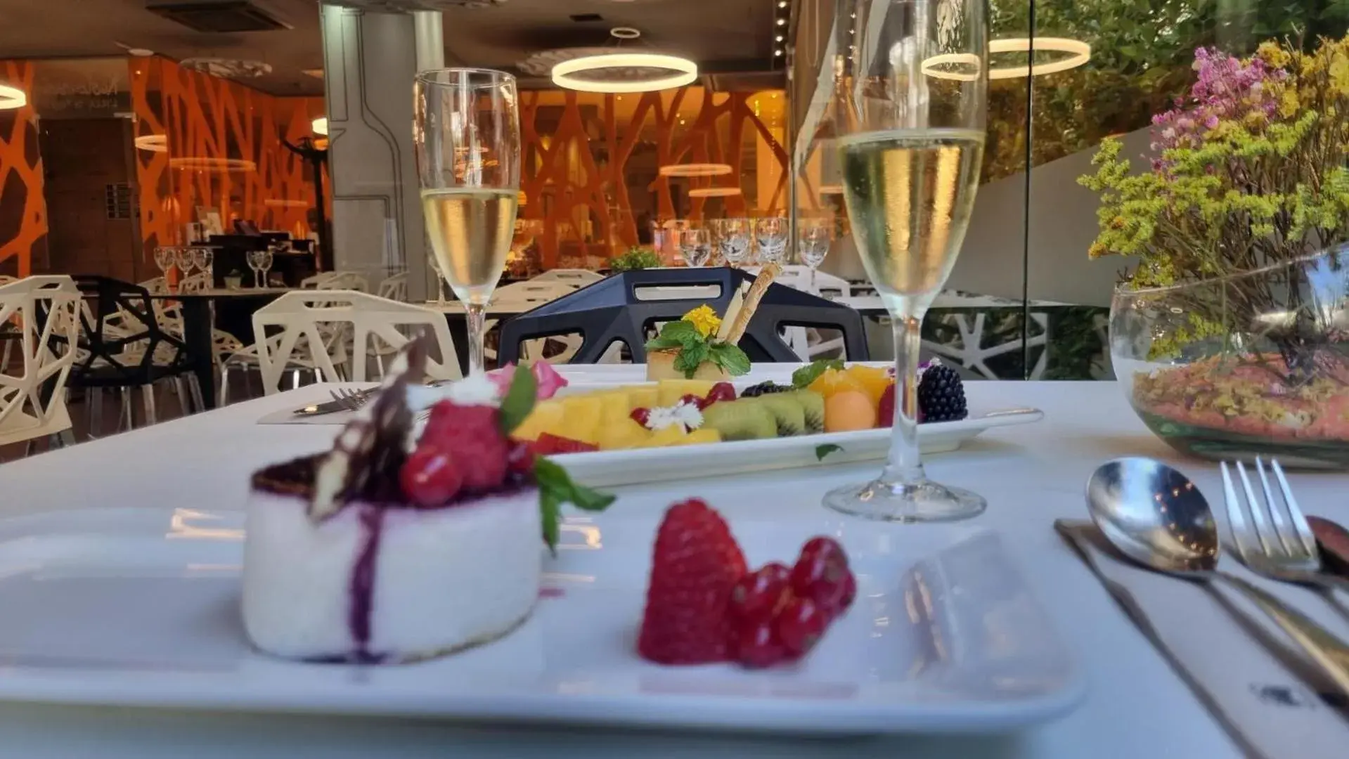 Restaurant/places to eat in Evenia Rossello Restaurant/places to eat in Evenia Rossello