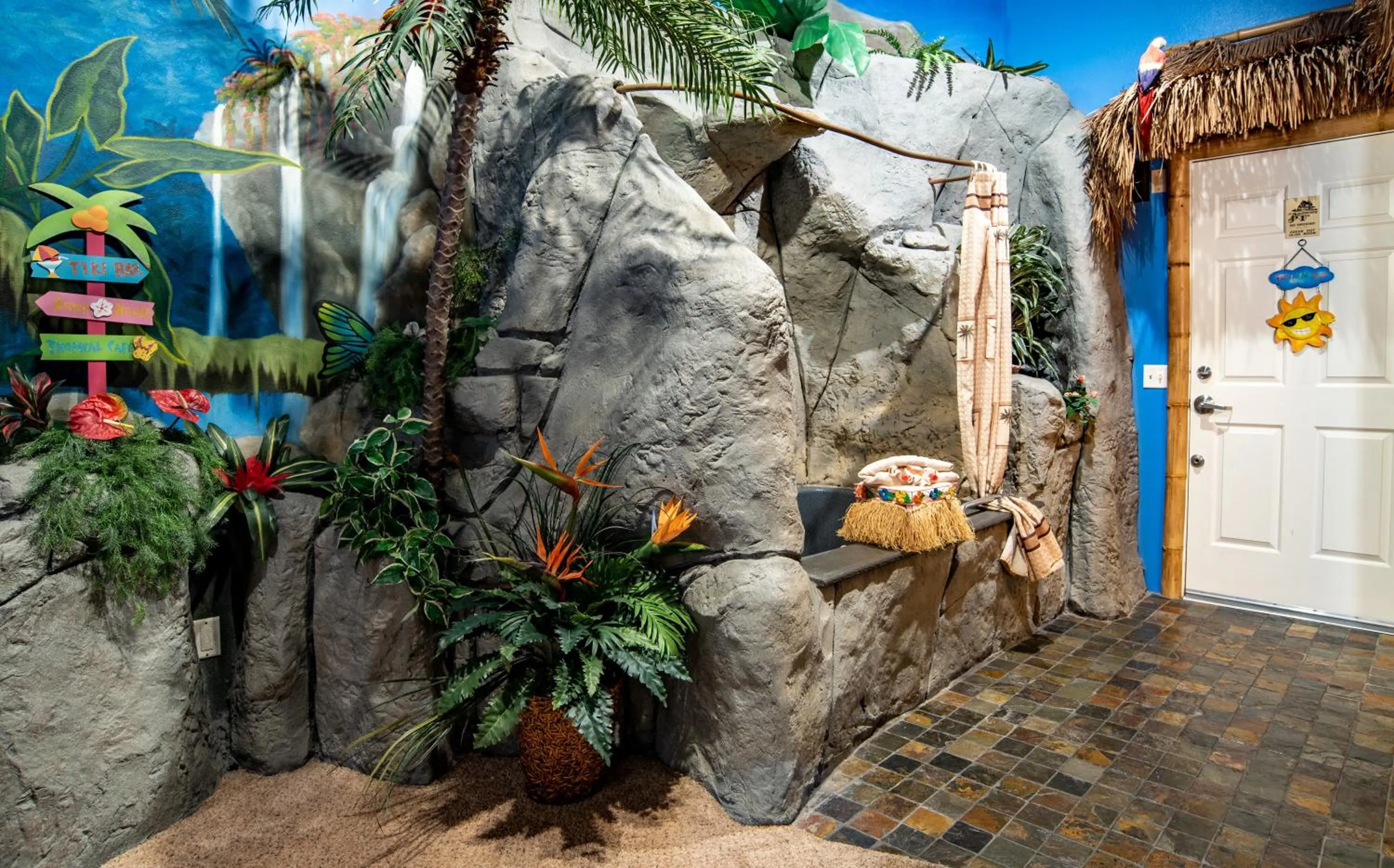 Bath in The Anniversary Inn - Boise