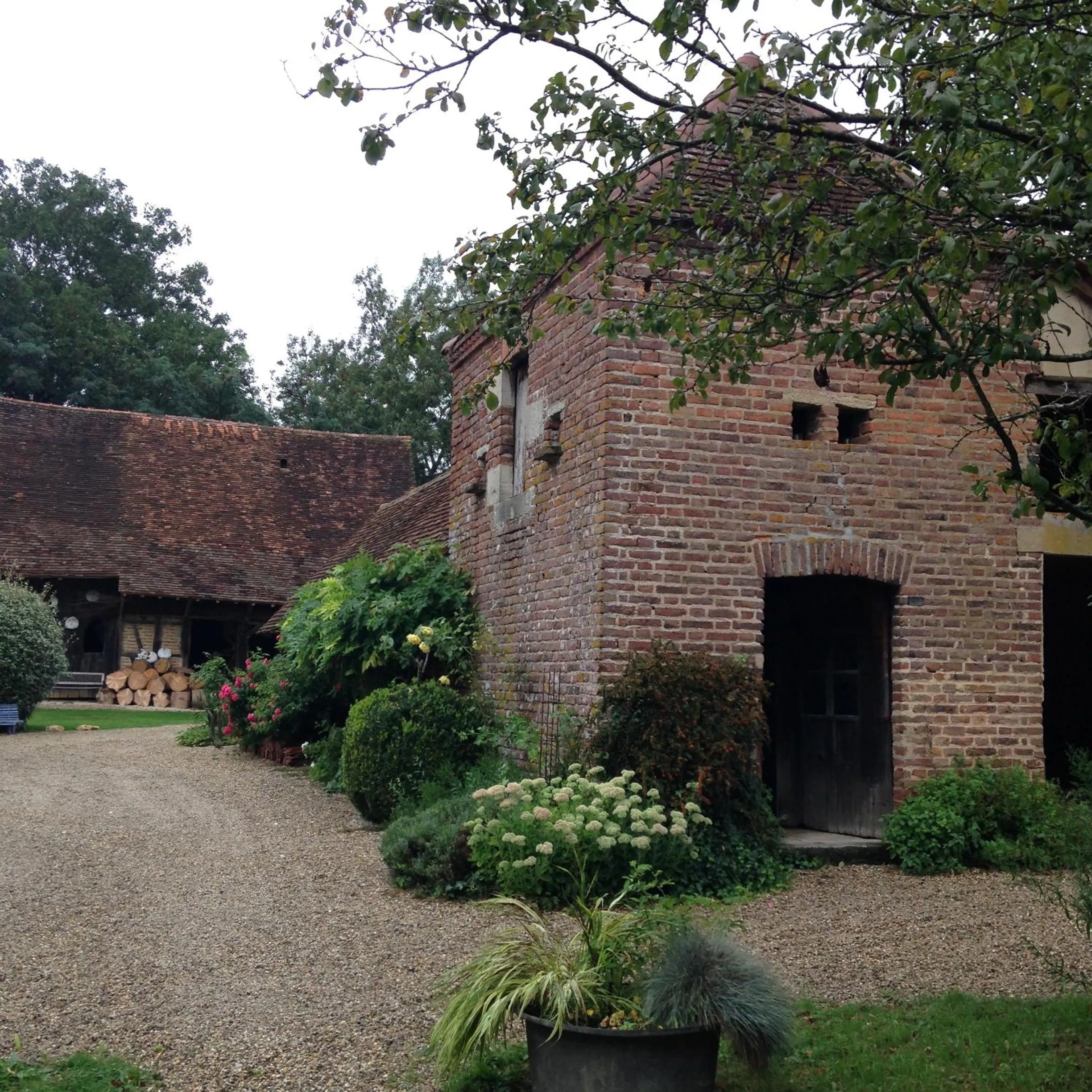 Property building in Marguerite's Ferme rustique